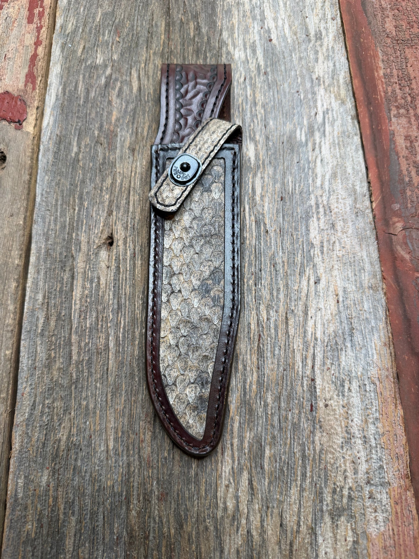 Randall Model 1-7 with Western Diamondback RattleSnake skin from Treeman Sheaths.