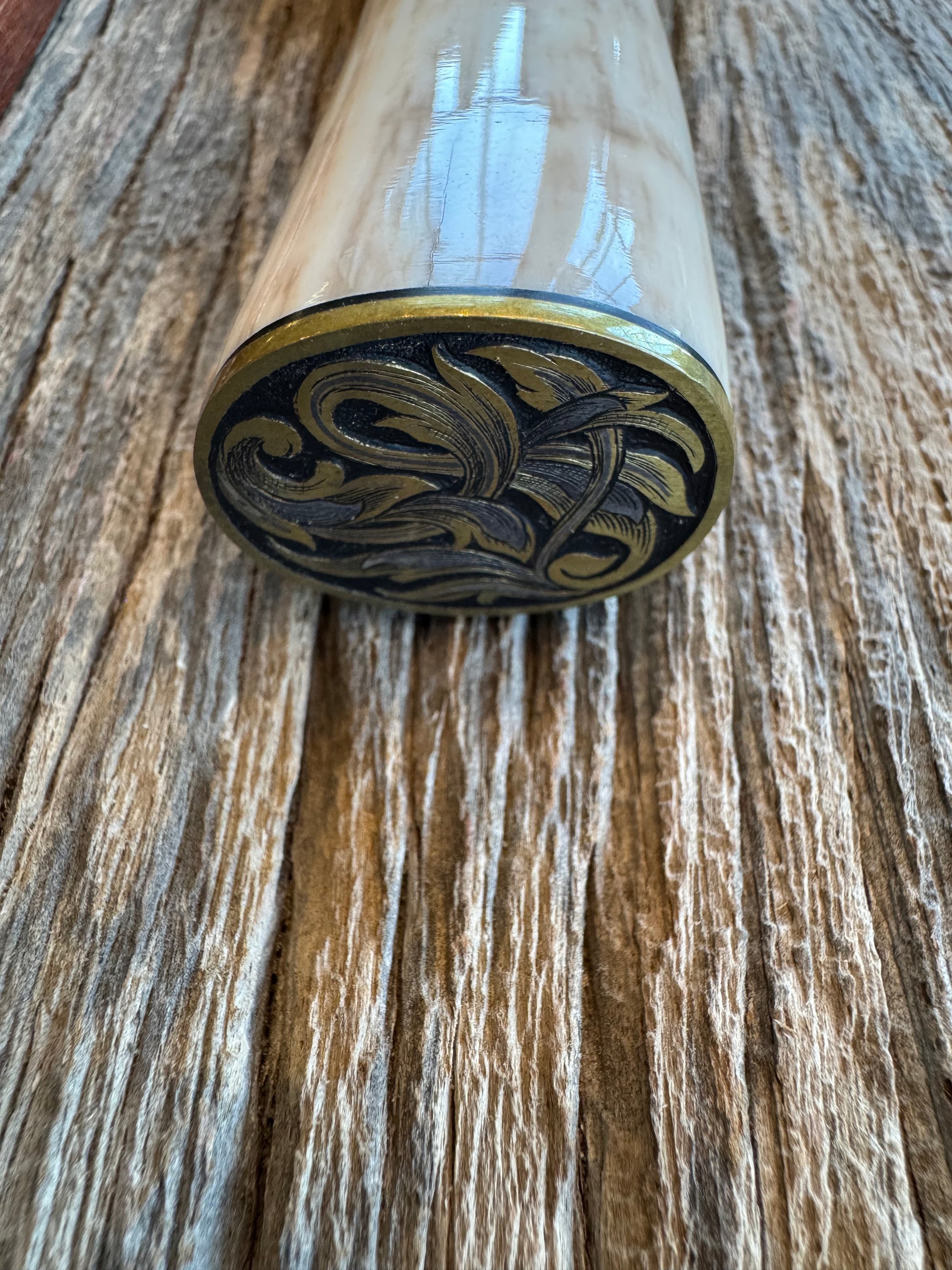 Randall Knife Model 1-7 FWI Handle. Jere Davidson engraved into Brass. Stainless Steel Blade. Stunning knife.