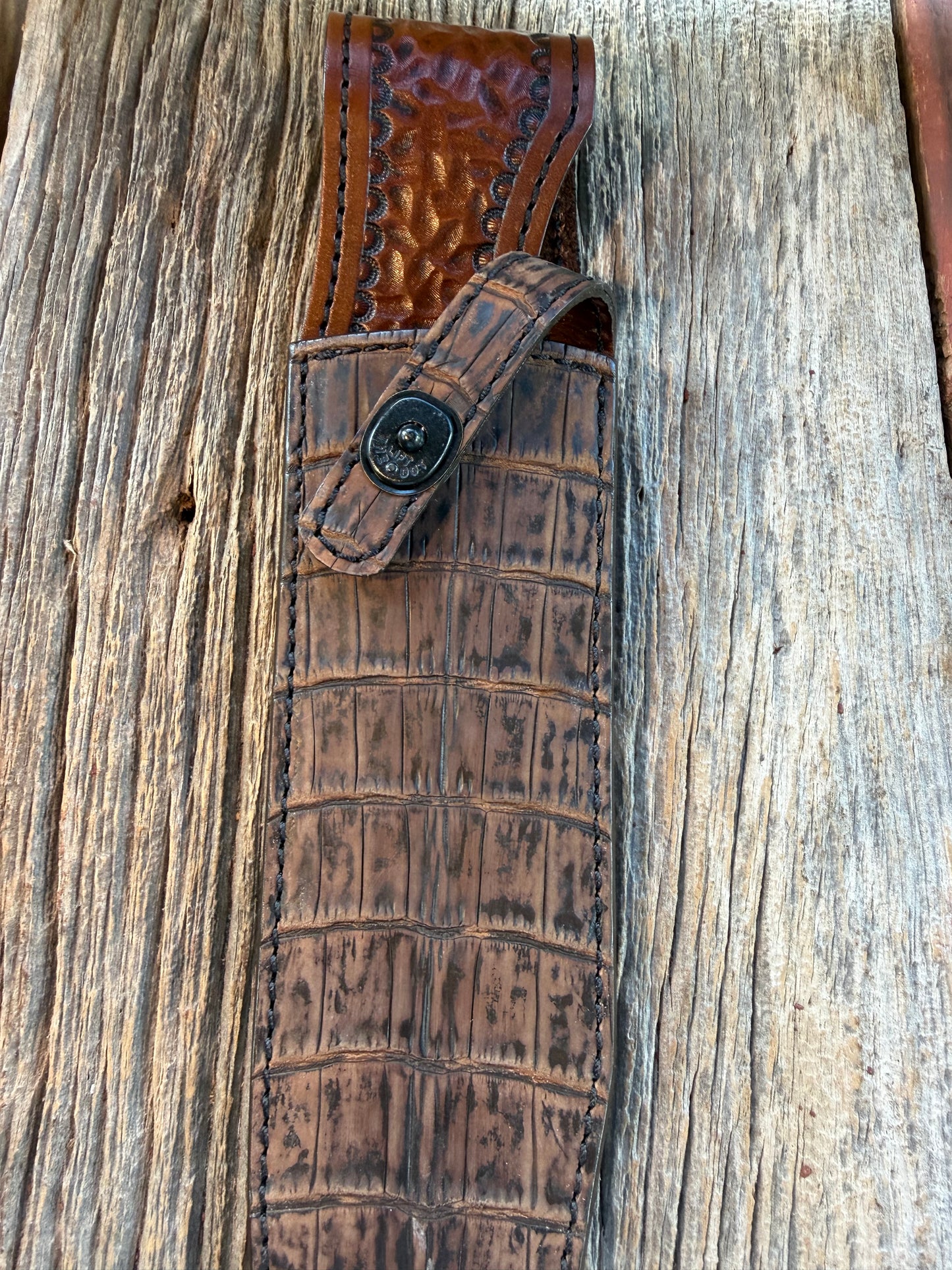 New Randall Model 12-9 Sheath in Exotic Dark Brown Sueded Crocodile from Treeman with the newest Black Canteen snap.