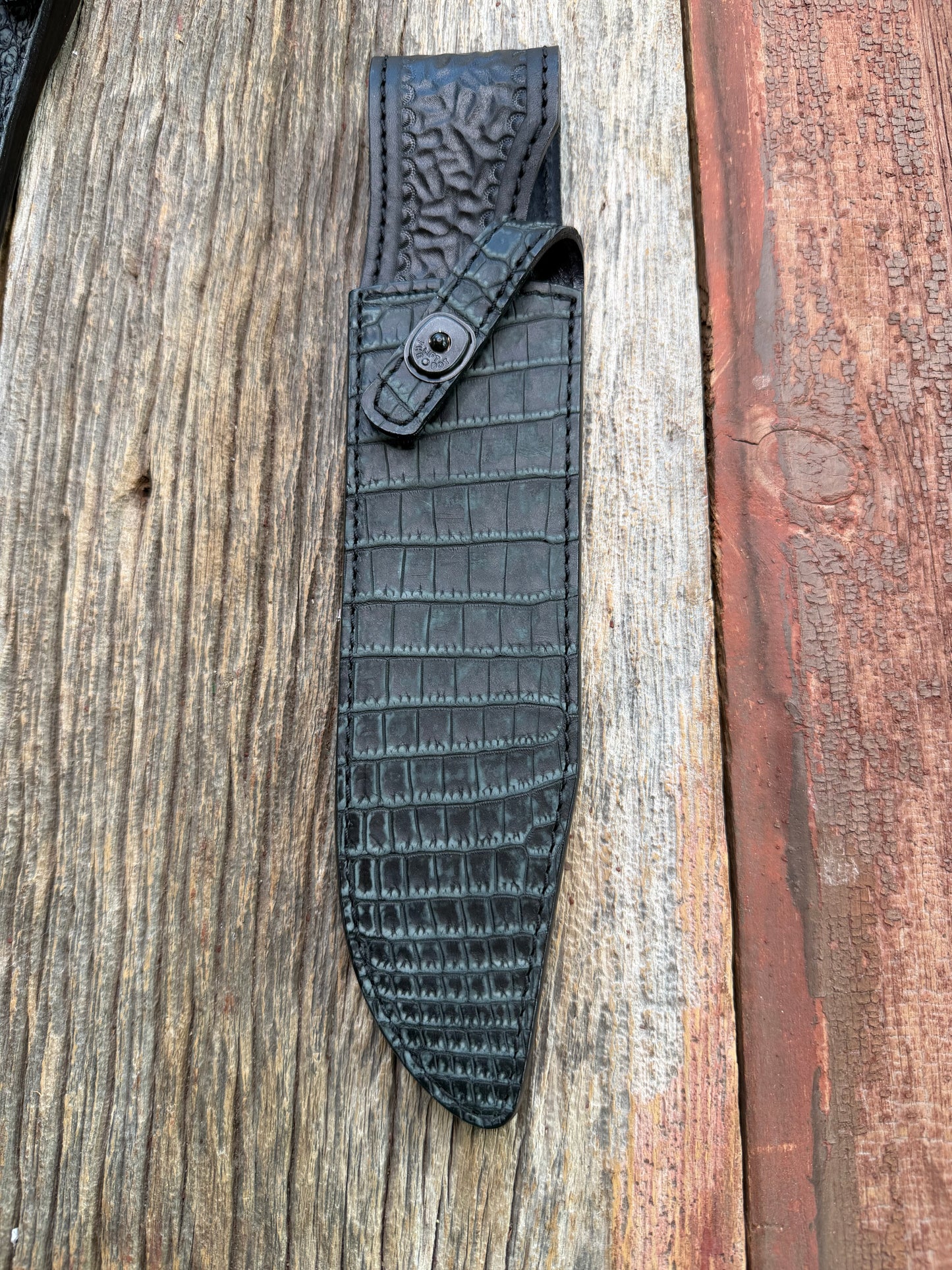 New Randall Model 12-9 Sheath in Exotic Black/Grey Matte Crocodile from Treeman with the newest Black Canteen snap.