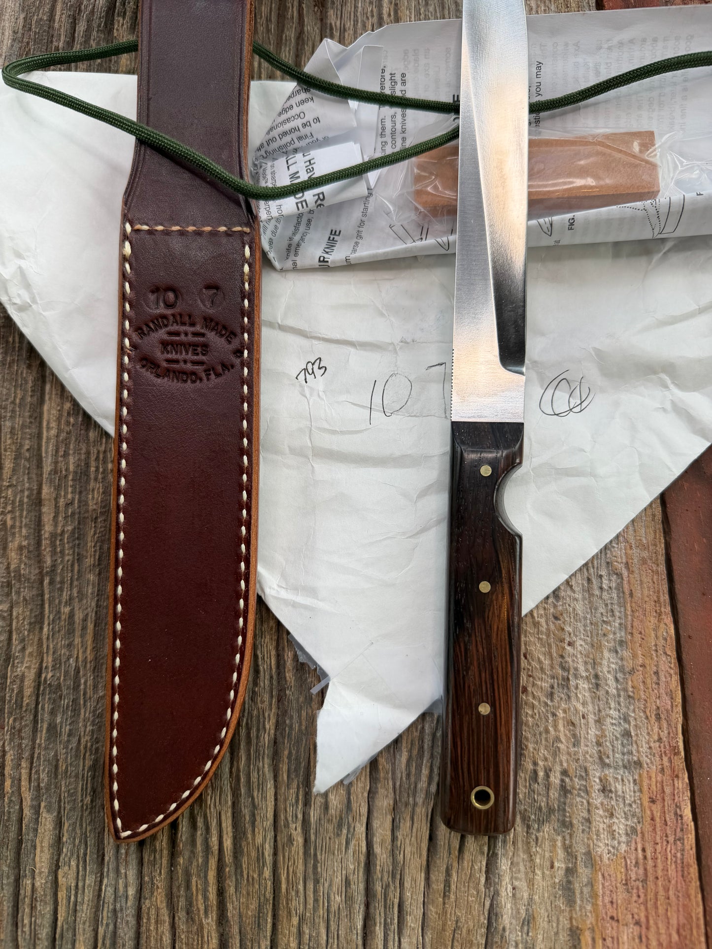 New in Paper Randall Knife Model 10-7 Fisherman Stainless Blade Rosewood Handle
