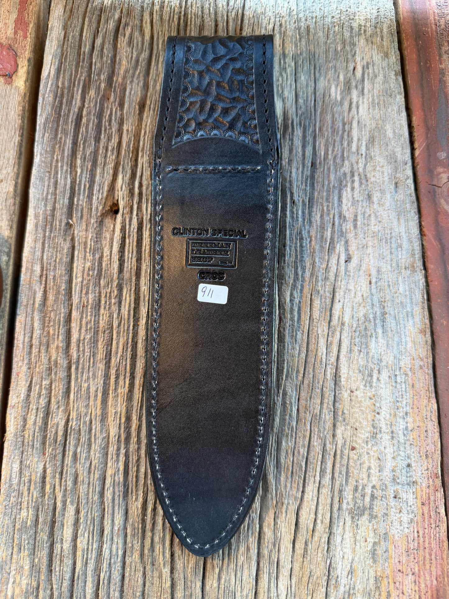 New Randall Model Clinton Special Sheath in Exotic Black/Grey Shiny Crocodile from Treeman with the newest Black Canteen snap.