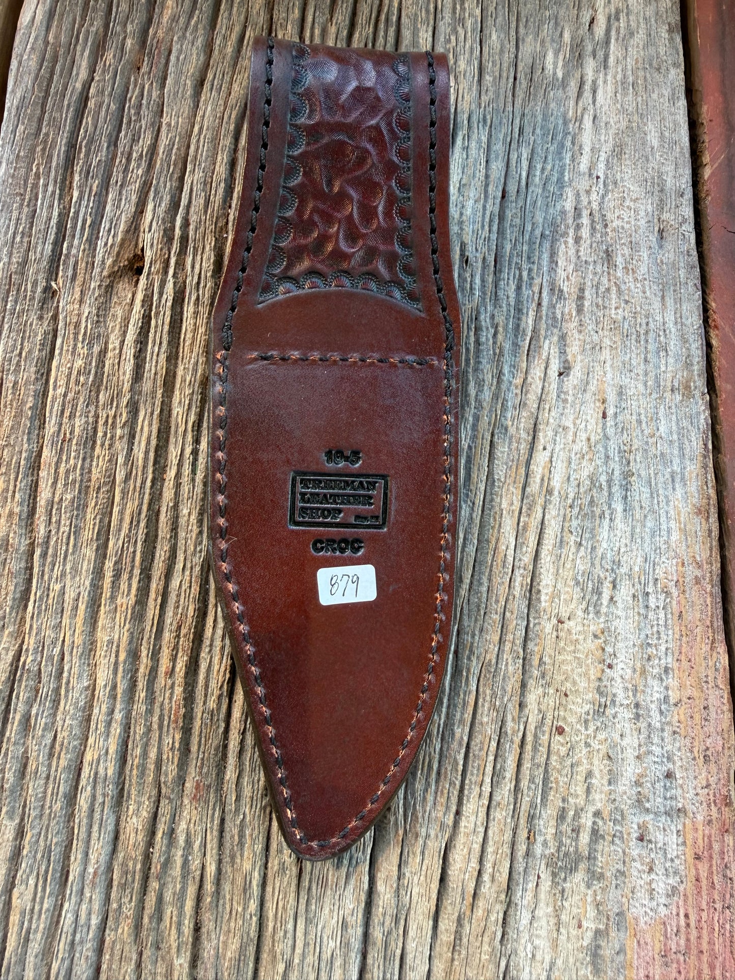 New Randall Model 19-5 Sheath in Exotic Dark Brown Crocodile from Treeman with the newest Black Canteen snap.