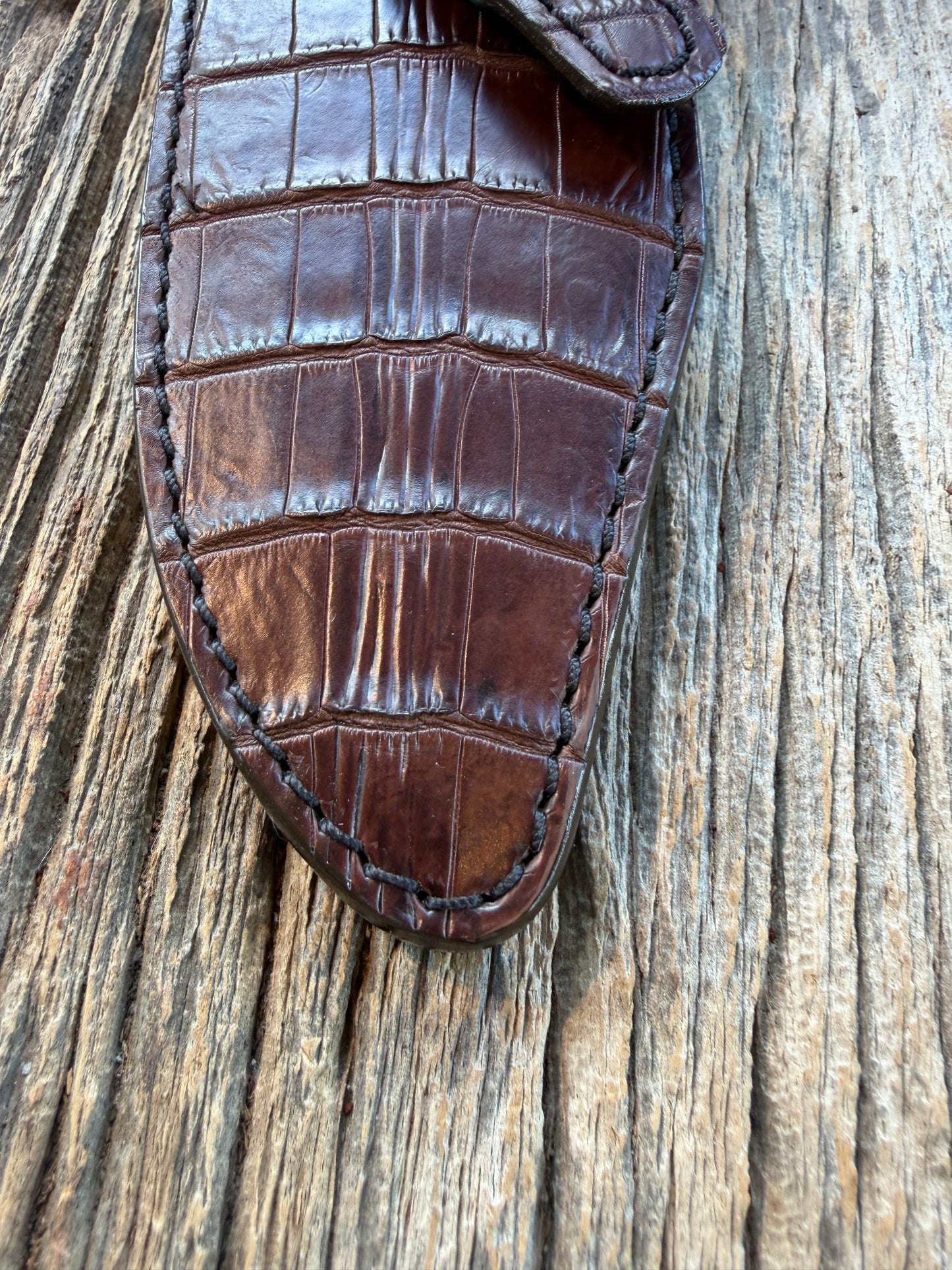 New Randall Model 19-5 Sheath in Exotic Dark Brown Crocodile from Treeman with the newest Black Canteen snap.