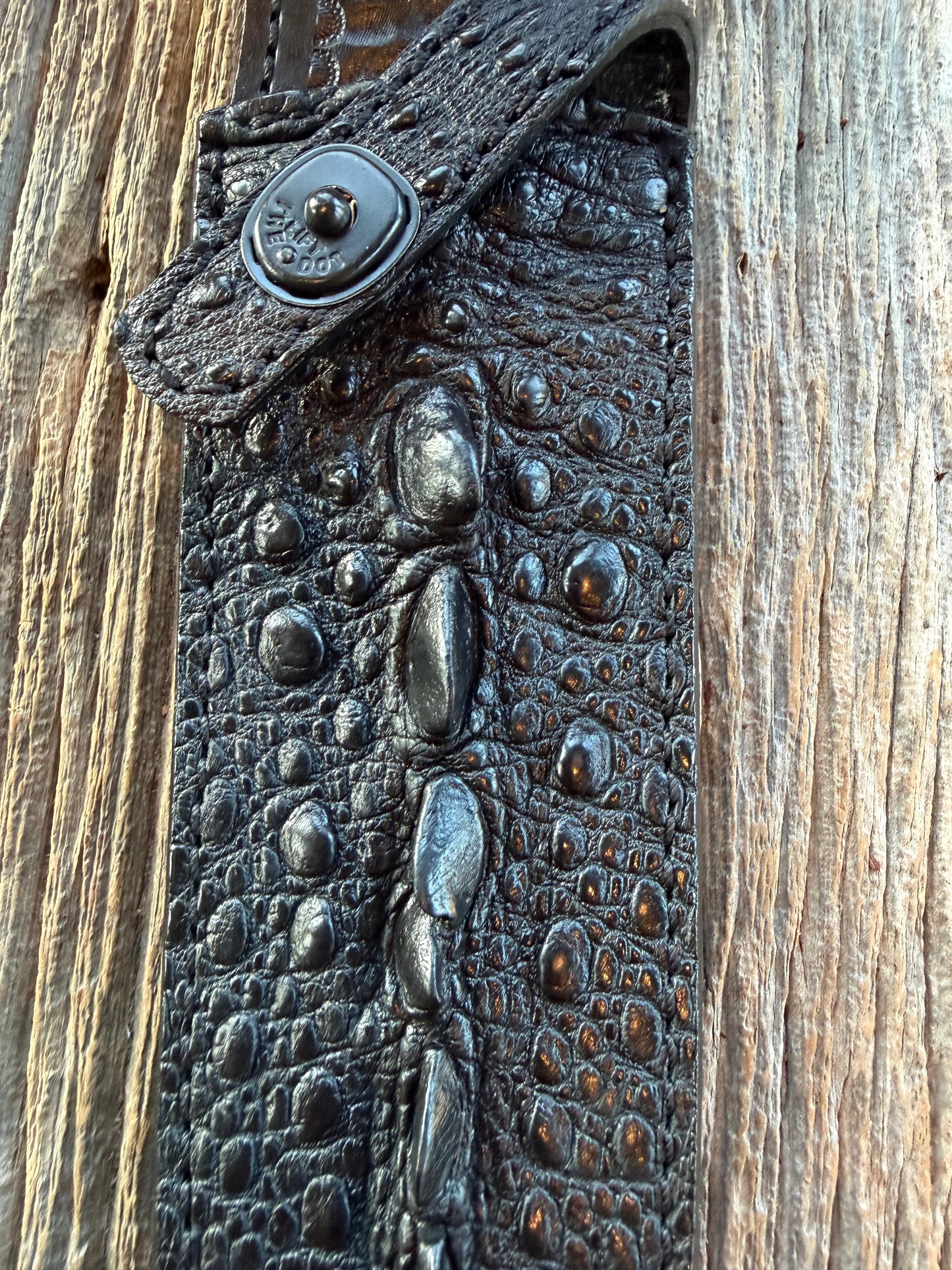 Randall Model Dealer Clinton Special in Exotic Black Snapping Turtle Horned/Dragon Tail Sheath from Treeman. New version with a Black Canteen Snap. My only one.