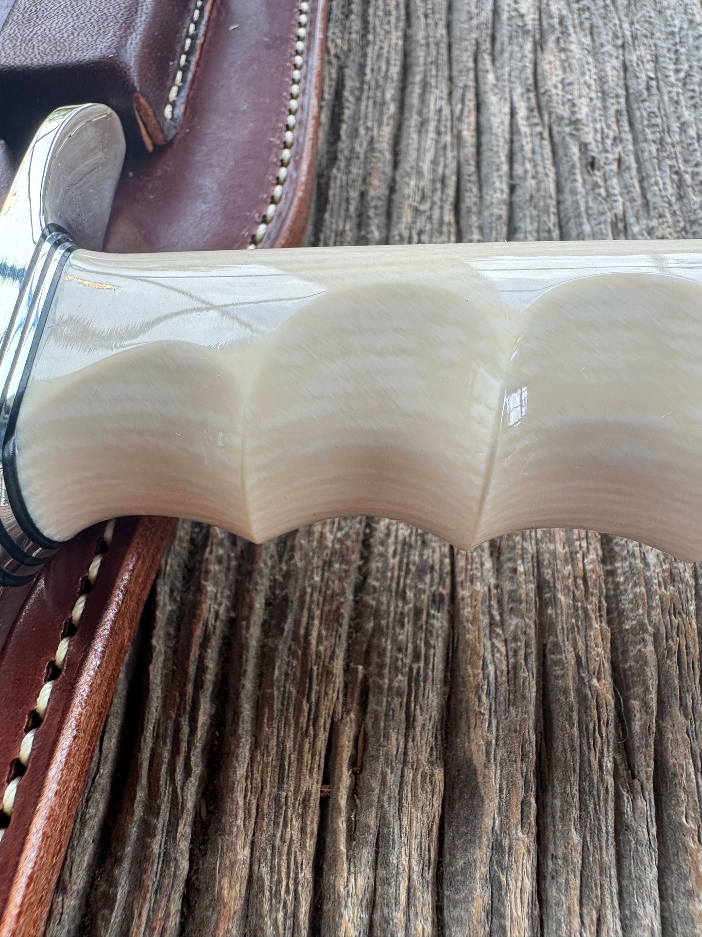 New in Paper Model 12-11 Smithsonian “Smitty” Bowie. Beautiful Dave Warthers Resin with finger grooves and a Nickel silver hilt and butt plate.