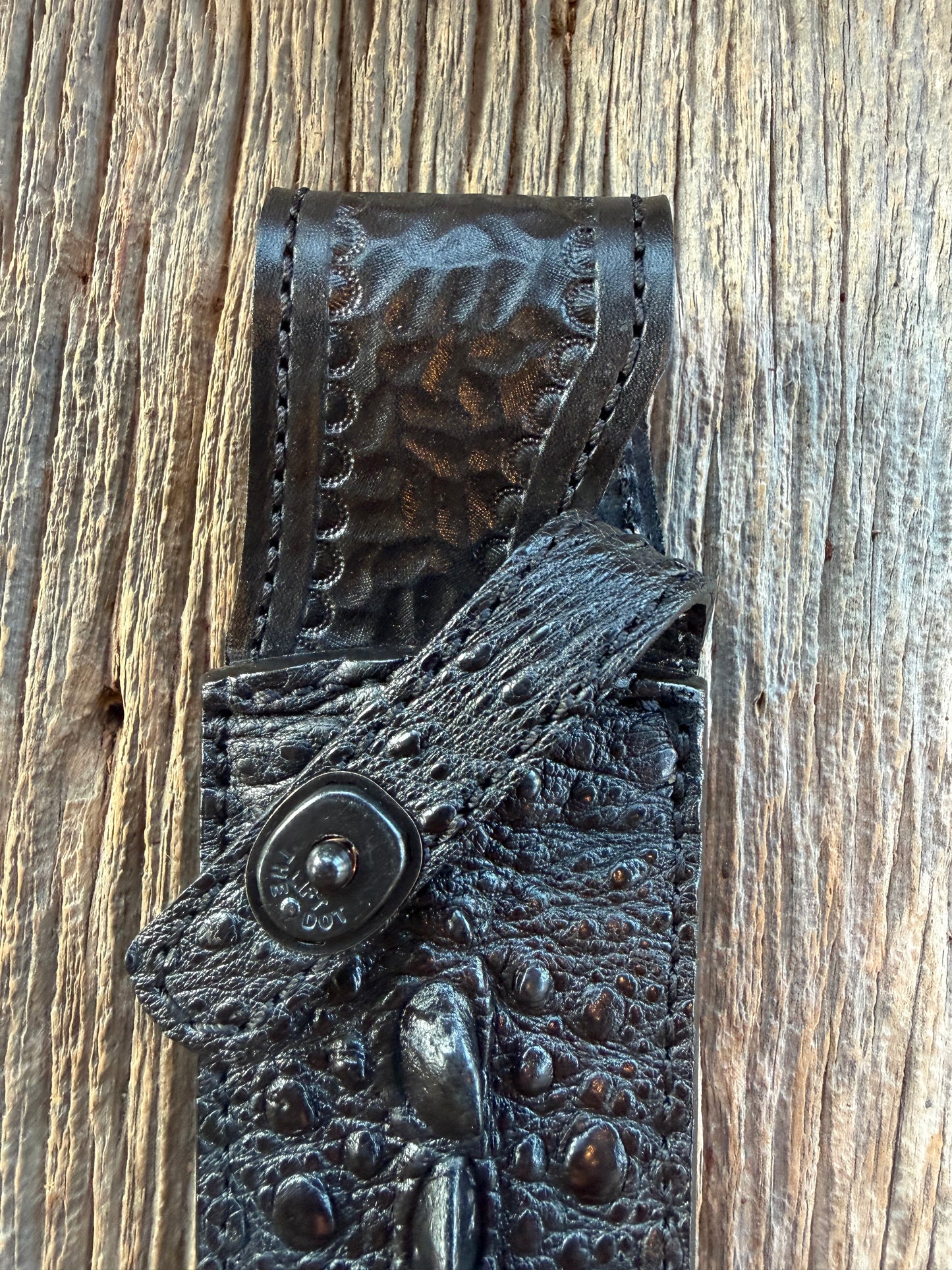 Randall Model Dealer Clinton Special in Exotic Black Snapping Turtle Horned/Dragon Tail Sheath from Treeman. New version with a Black Canteen Snap. My only one.