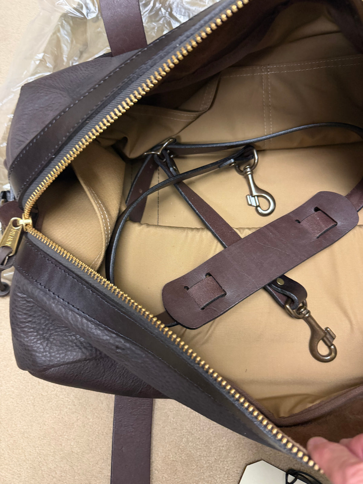 FILSON HERITAGE LEATHER MEDIUM DUFFLE BAG BALLARD BROWN OS NWT