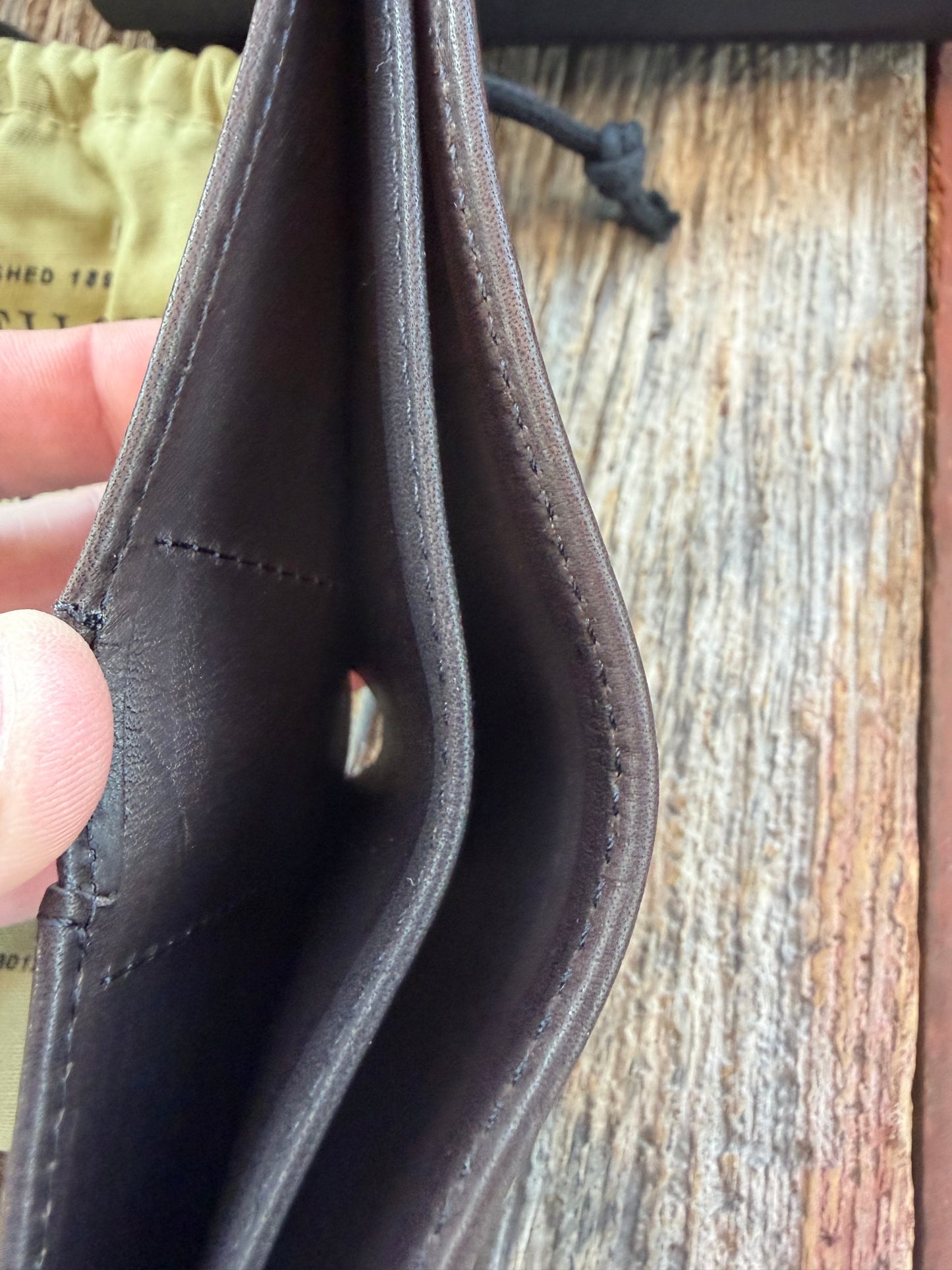 New in Box Filson Outfitter Leather Wallet in Black Twill USA 20187879 Discontinued long ago.