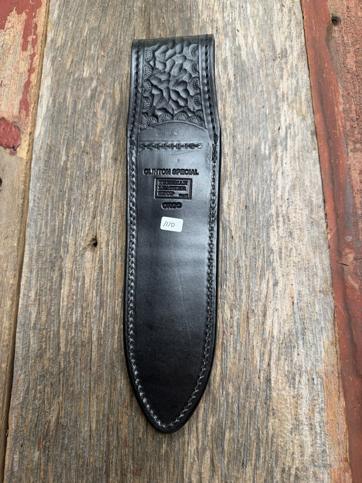 New Randall Model Clinton Special Sheath in Exotic Black Matte Crocodile from Treeman with the newest Black Canteen snap. Killer sheath.