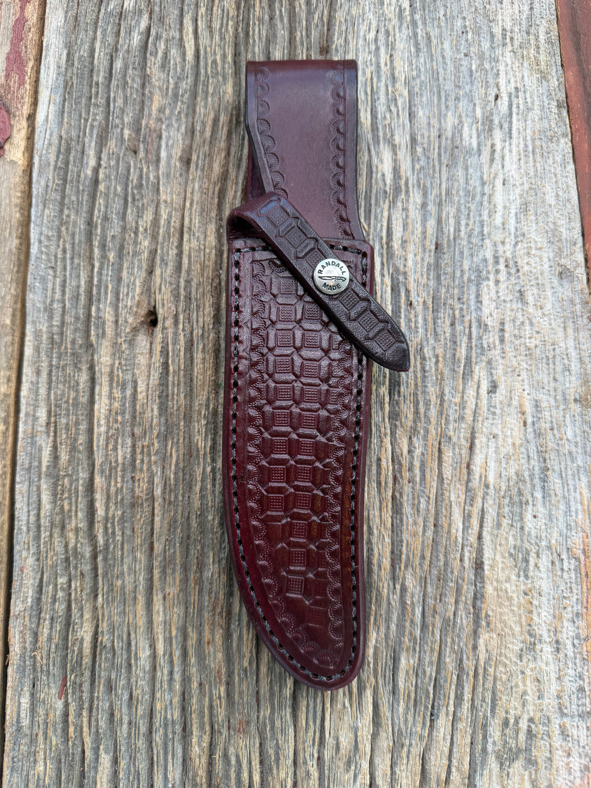 Rare Randall Sullivans by Gutcher Knife Sheath for a Model 12-6 curved hilt. Ox Blood Red leather  with a beautiful  basket weave pattern. Randall Snap and stamp on the back.