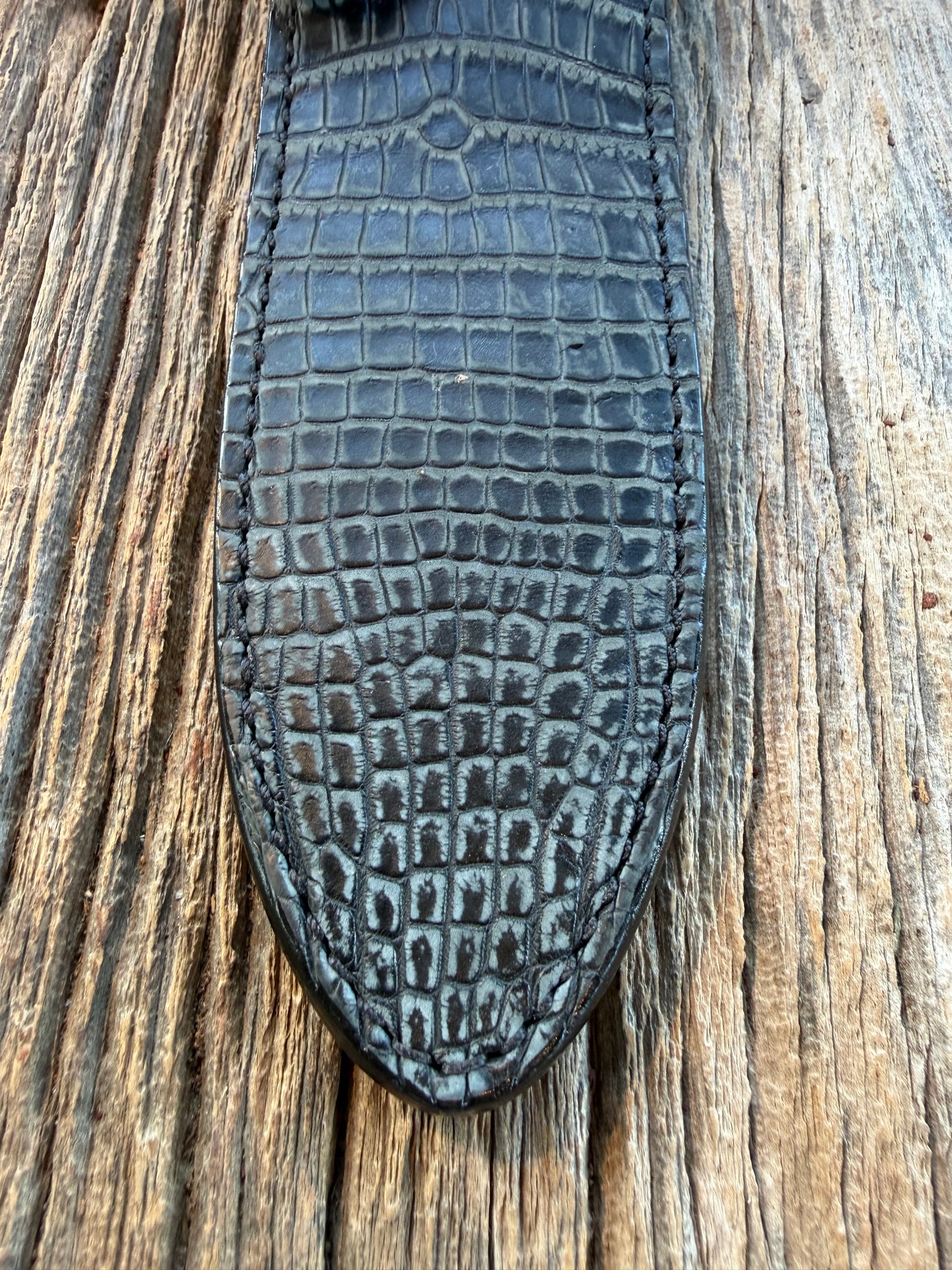 New Randall Model Clinton Special Sheath in Exotic Black/Grey Matte Crocodile from Treeman with the newest Black Canteen snap.