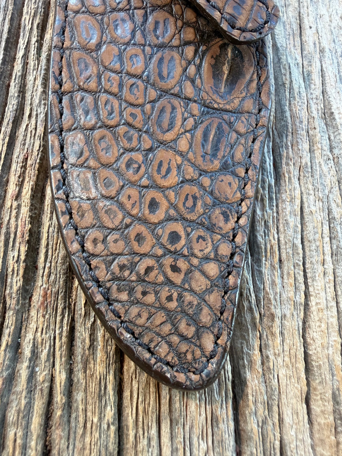 New Randall Model 19-5 Sheath in Exotic Dark Brown Sueded Crocodile from Treeman with the newest Black Canteen snap.