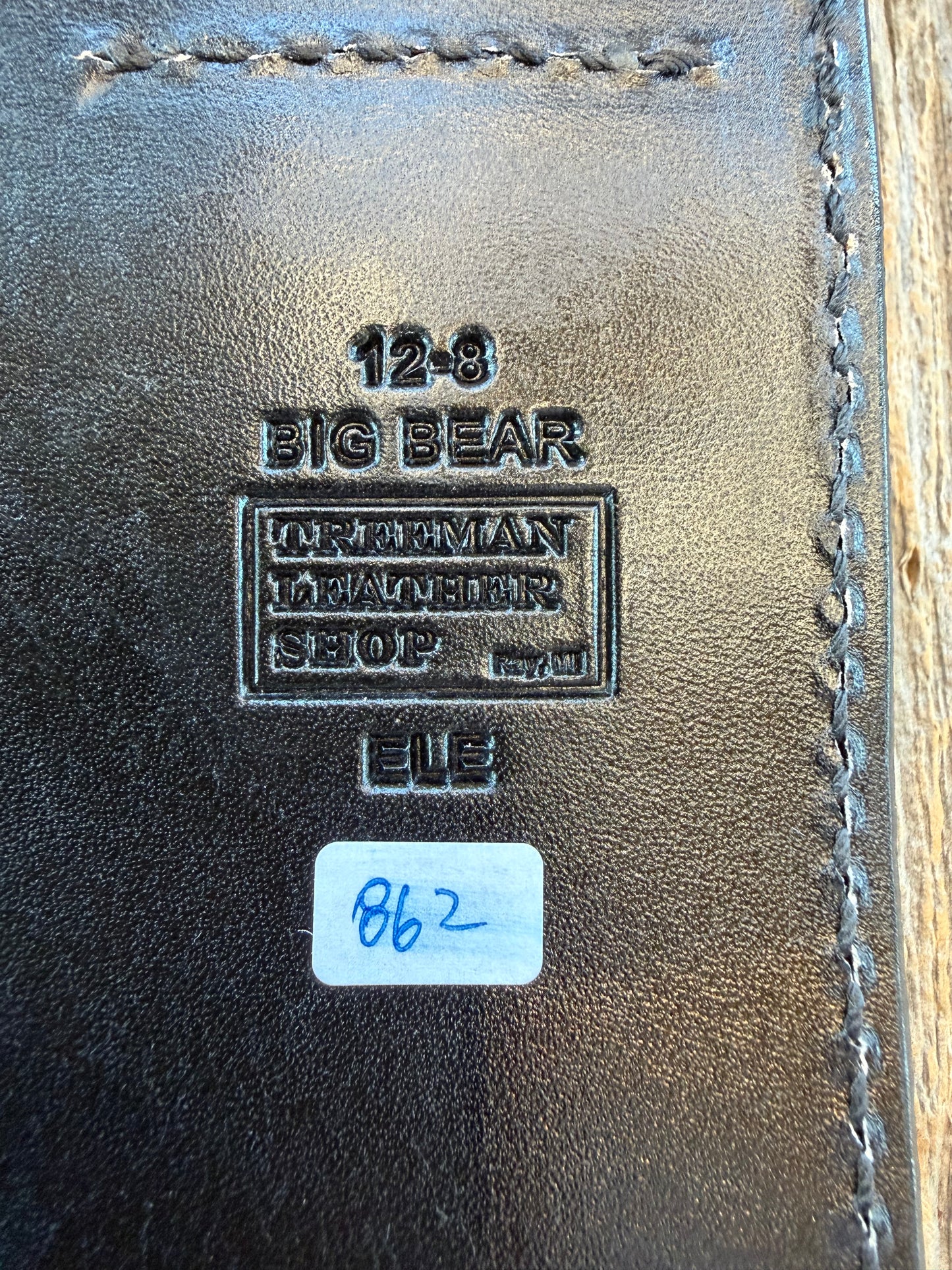 Randall Model 12-8 Sheath in Exotic African Elephant Ear from Treeman Sheaths. Black and Grey pebble texture and the new black Canteen snap, phenomenal.