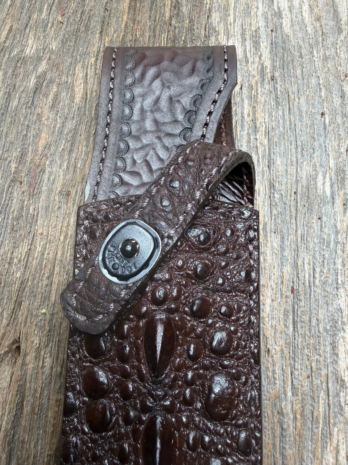 Randall Model 12-8 “Big Bear” Sheath in Exotic Dark Brown Snapping Turtle by Treeman. FCH and new black canteen snap… Spiked Dragon tail portion of the turtle.