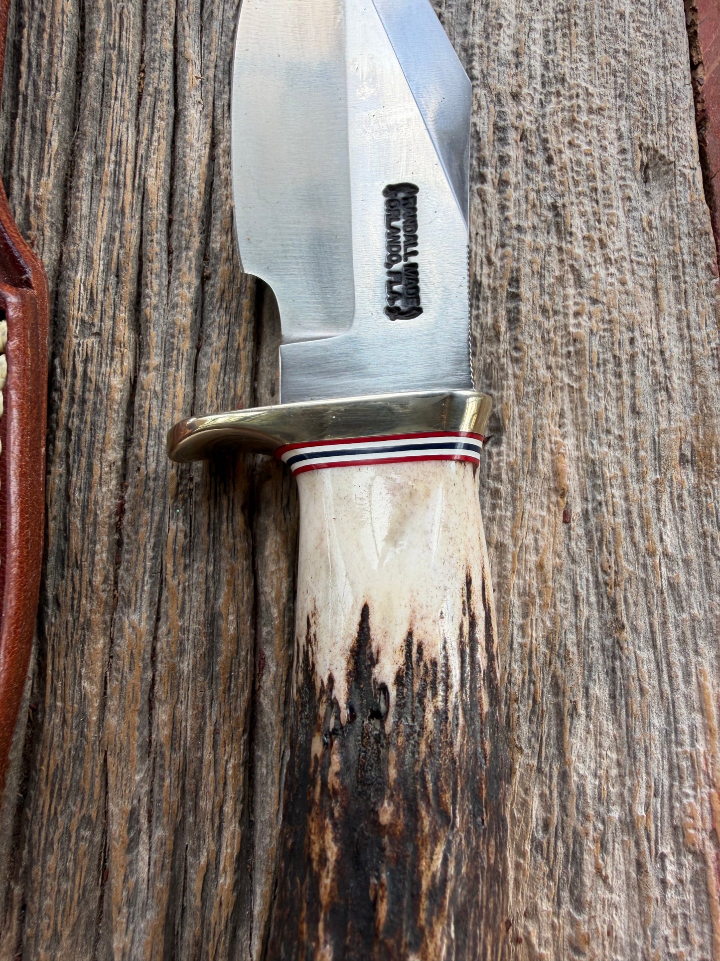 Nice Randall Model 19-4 with a Gnarly Stag. Nickel silver Single Hilt and Aluminum crows beak Butt plate. RWB spacers.