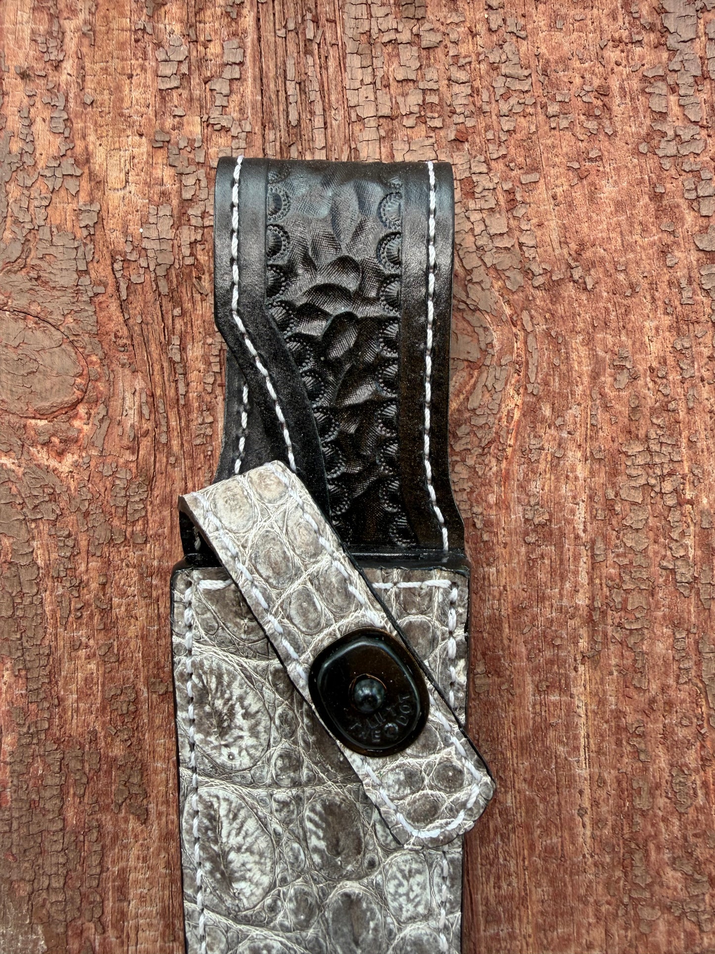Randall Model 23 Exotic Natural Crocodile Sheath from Treeman.