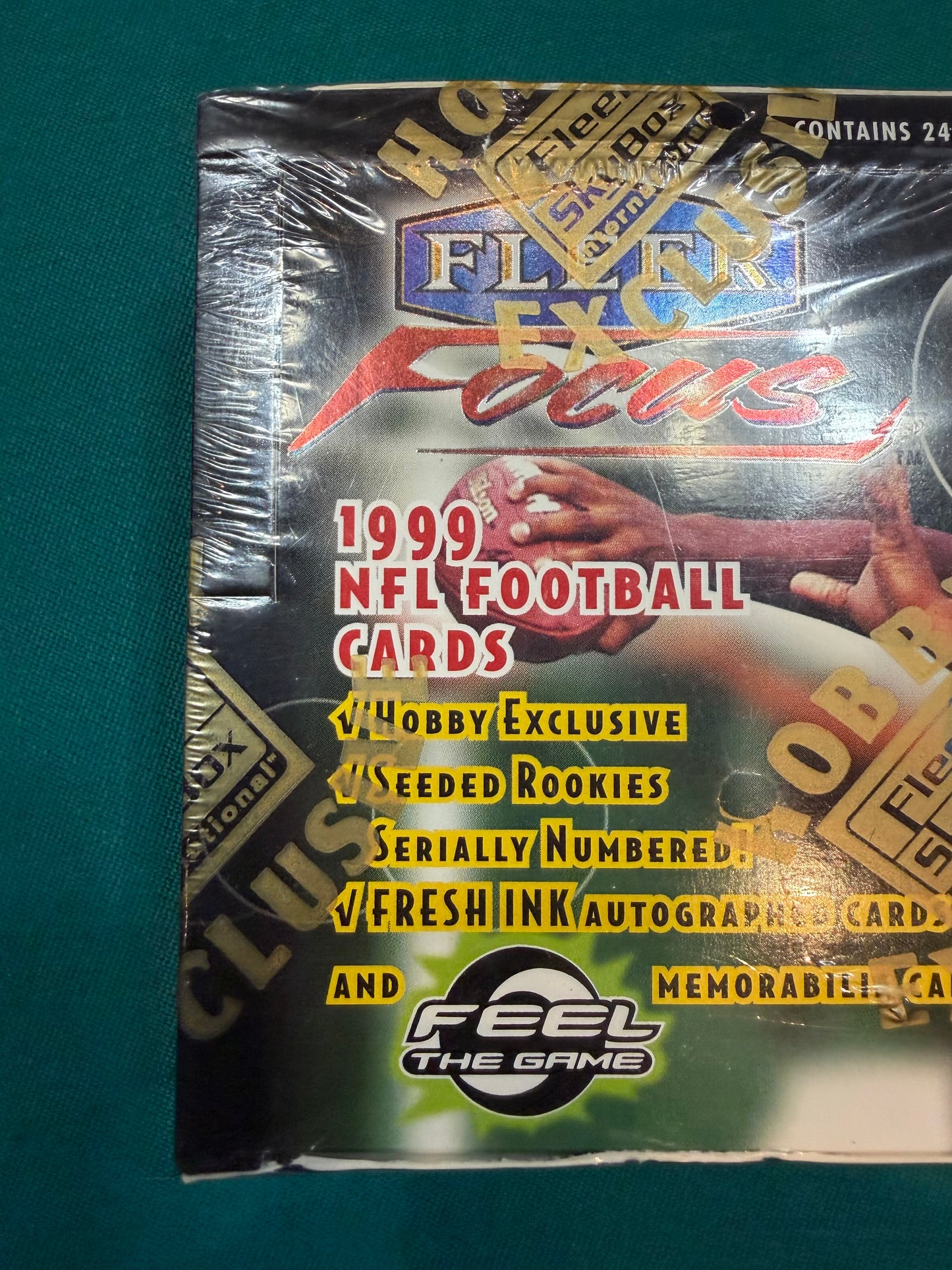 1999 FLEER FOCUS NFL FOOTBALL HOBBY BOX 24 PACKS KURT WARNER RC NEW SEALED