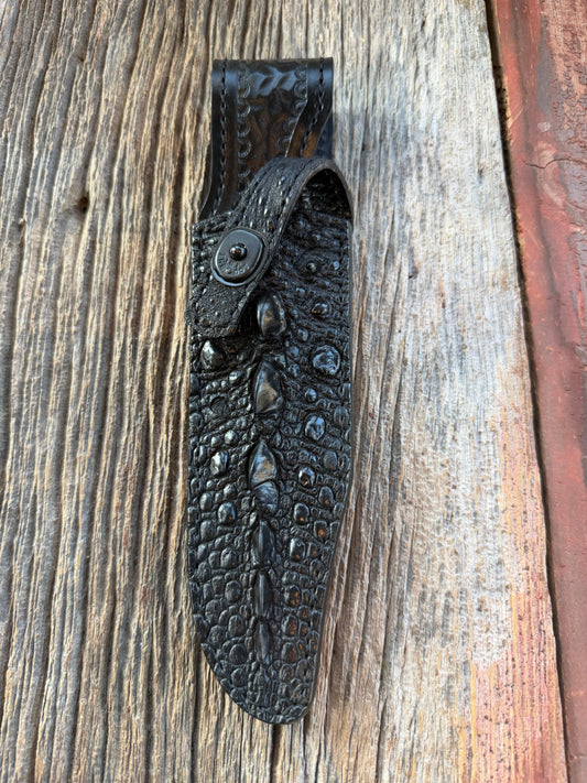 Randall Model Dealer Special Buxton Fighter in Exotic Black Snapping Turtle Horned/Dragon Tail Sheath from Treeman. New version with a Black Canteen Snap.