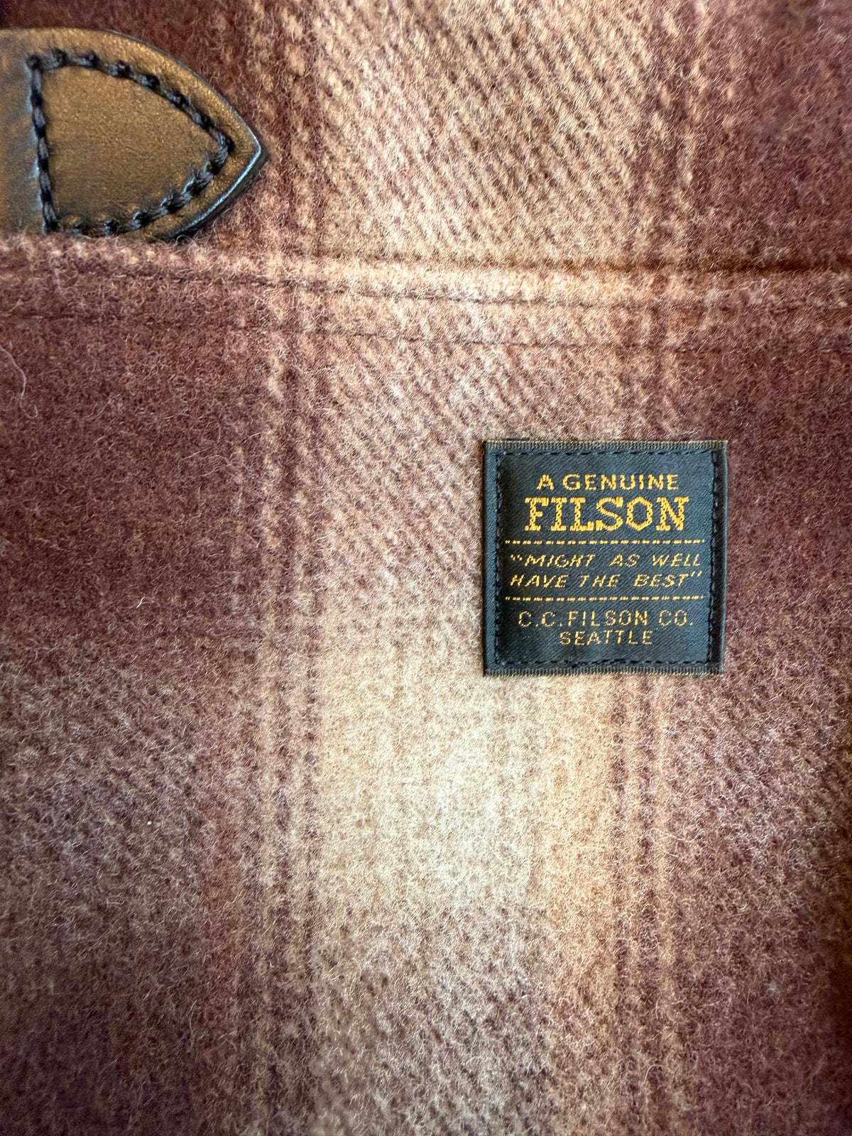 Rare NWT Filson Mackinaw Wool Tote Bag With Zipper 20286169 USA Leather Brown Tan Ombre