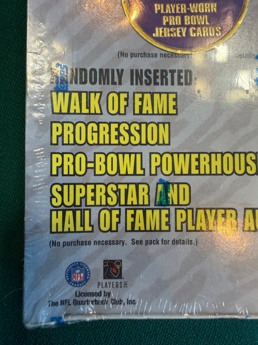 2000 Topps Stars NFL Sealed Football Box (24 Packs) 6 Card Per Pack -