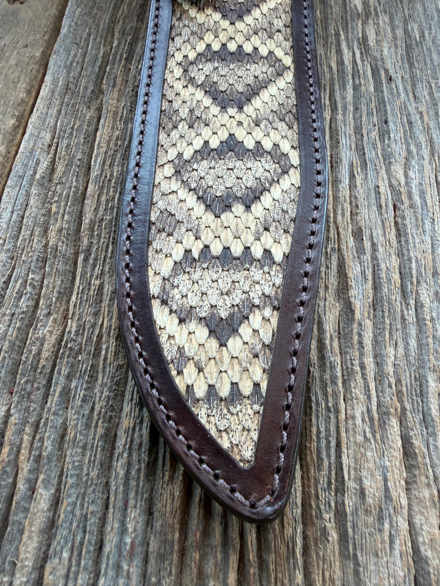 Randall Model 12-9 Sheath in Exotic Eastern Diamondback RattleSnake from Treeman Sheaths. Stunning colors on this one.
