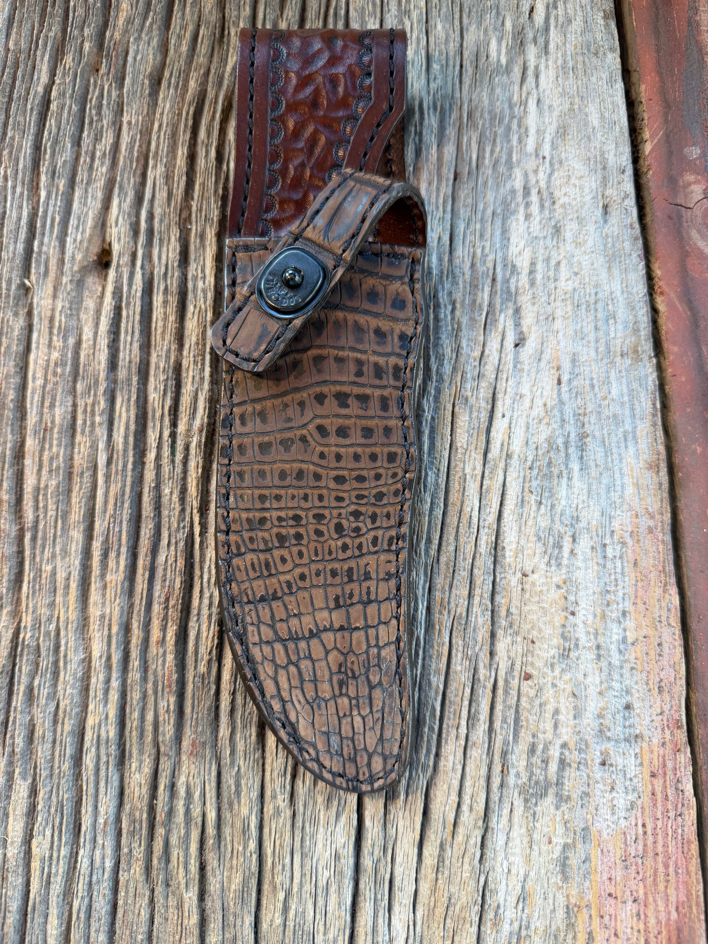 New Randall Model 4-6F Sheath in Exotic Dark Brown Sueded Crocodile from Treeman with the newest Black Canteen snap.