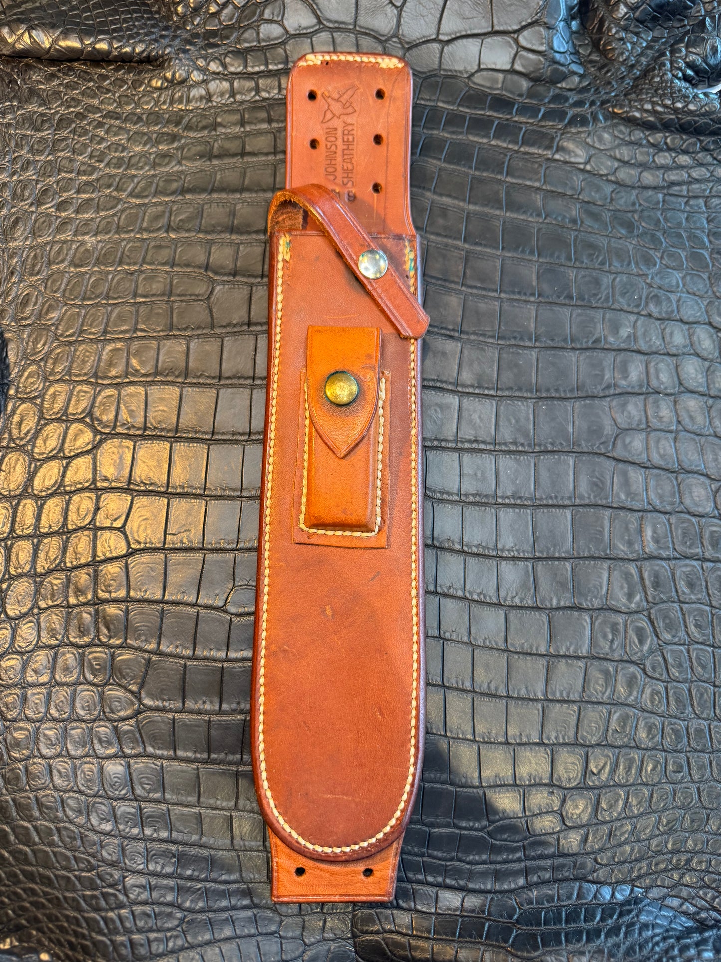 Randall Model 6-9 or 12-9 Sheath in Tan Leather made by Johnson Sheaths in the 90’s for Randall Knives.