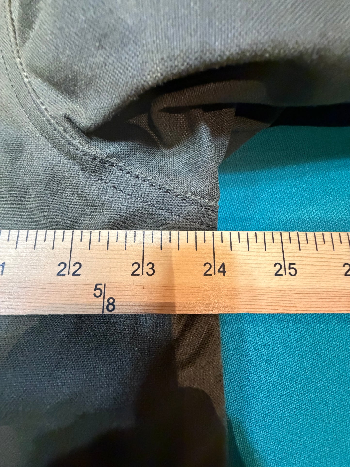 NWT Filson TIN CLOTH PRIMALOFT® JACKET in Otter Green in a size Medium NWT