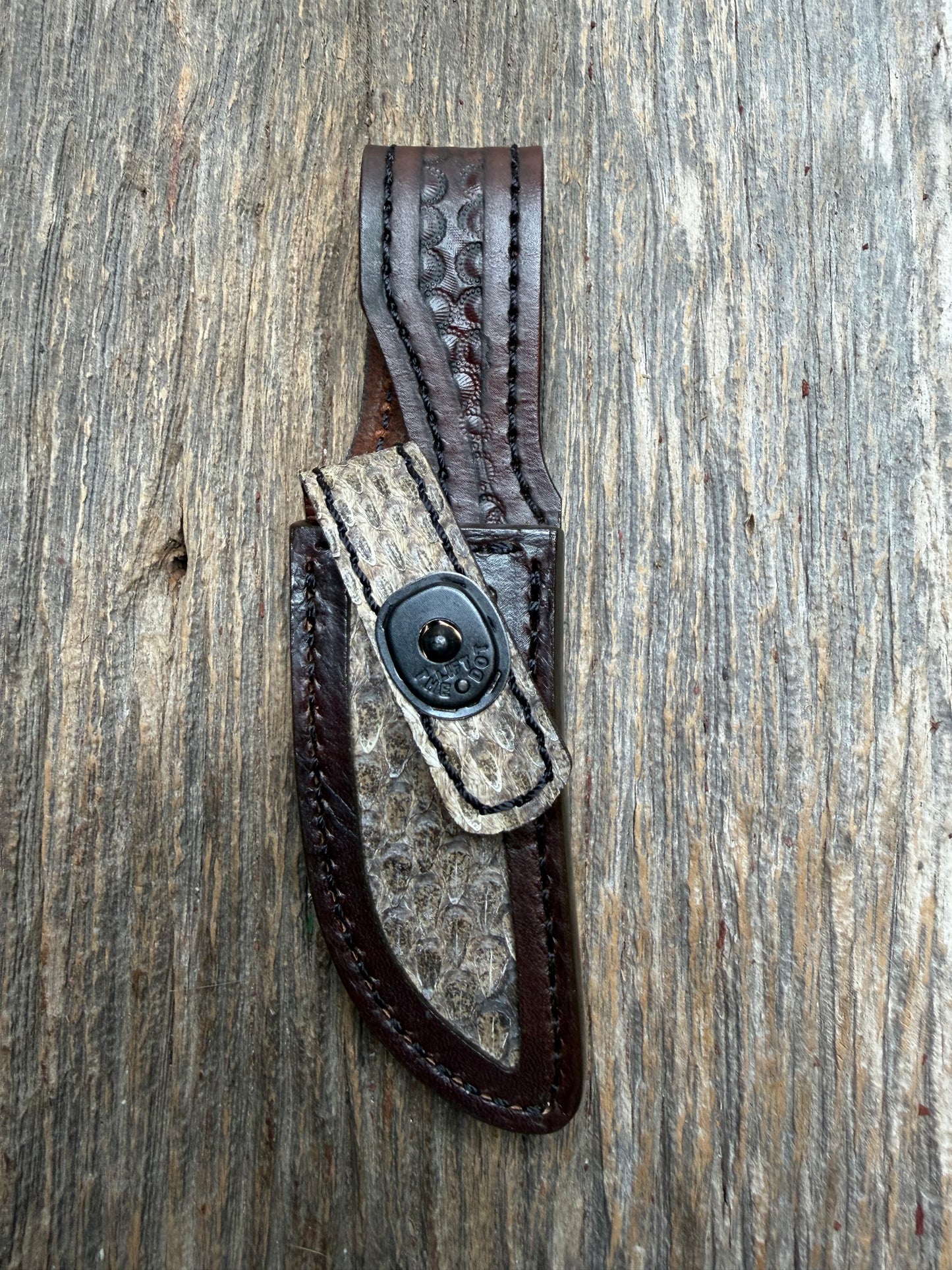 Randall Model 21 with Western Diamondback RattleSnake skin from Treeman Sheaths.
