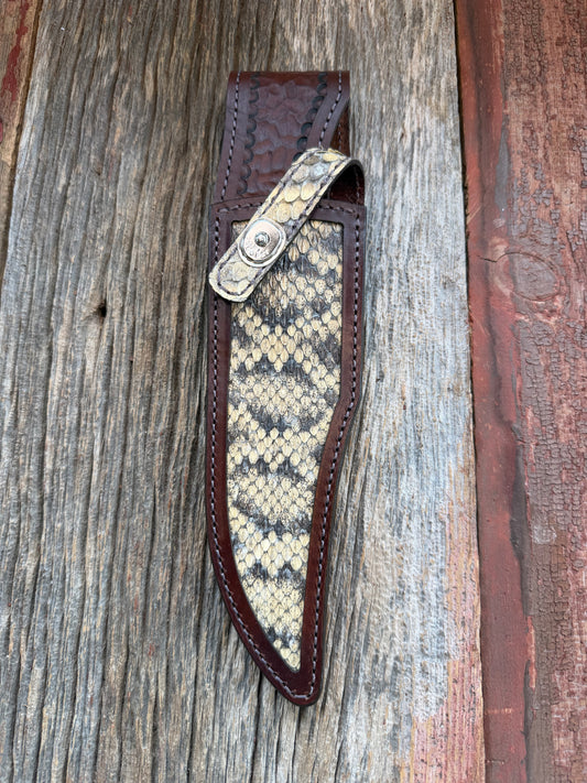 Randall Model 12-8 Big Bear Sheath in Exotic Eastern Diamondback RattleSnake from Treeman Sheaths. Stunning colors on this one.