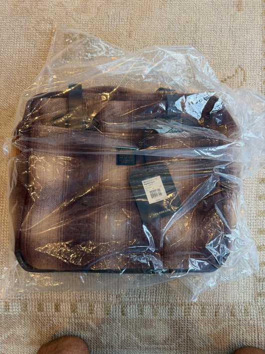 Rare NWT Filson Mackinaw Wool Tote Bag With Zipper 20286169 USA Leather Brown Tan Ombre