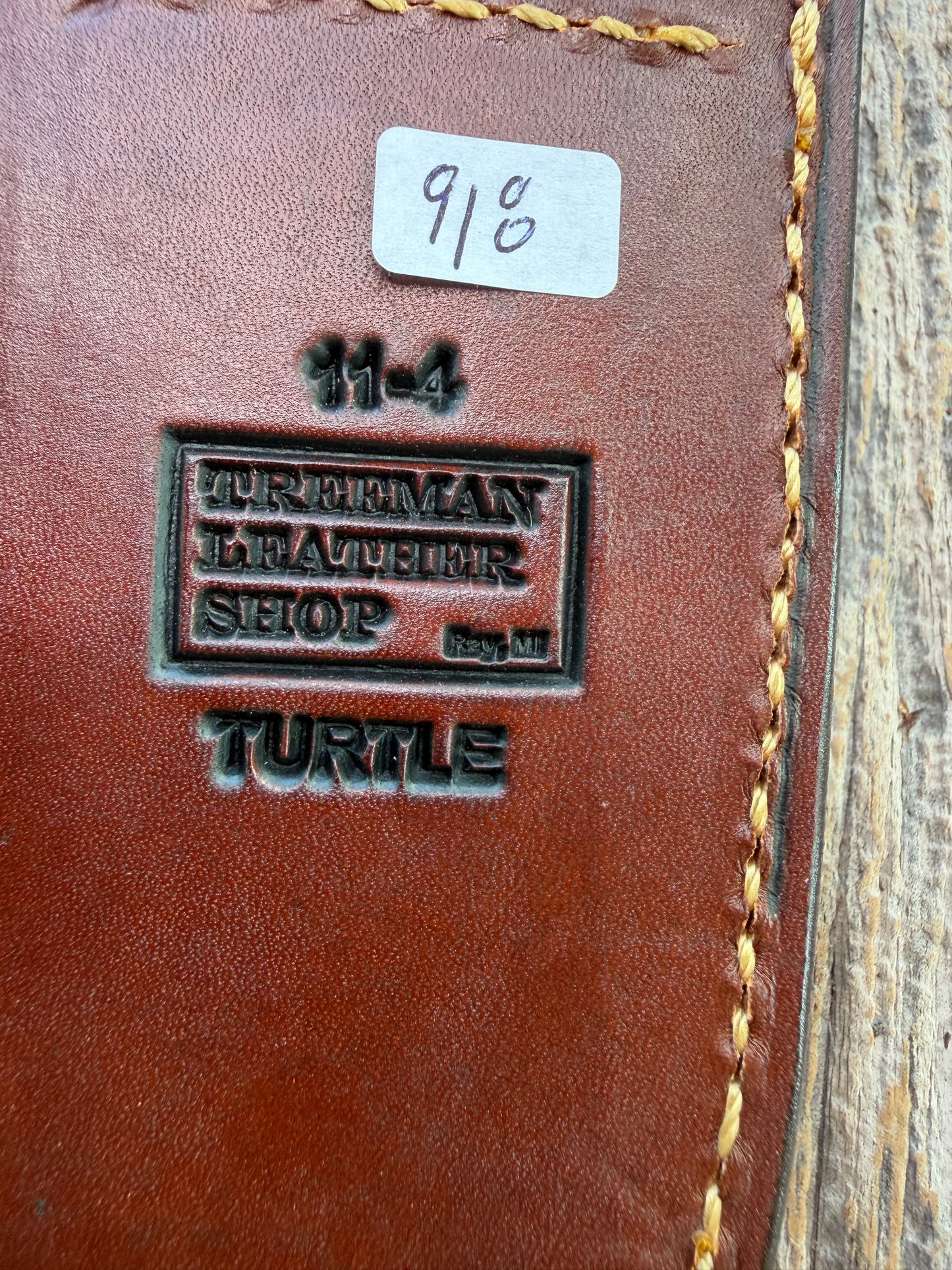 Randall Model 11-4 Sheath in Exotic Tan Snapping Turtle from Treeman Sheaths. Horny texture with a silver Canteen snap, phenomenal.