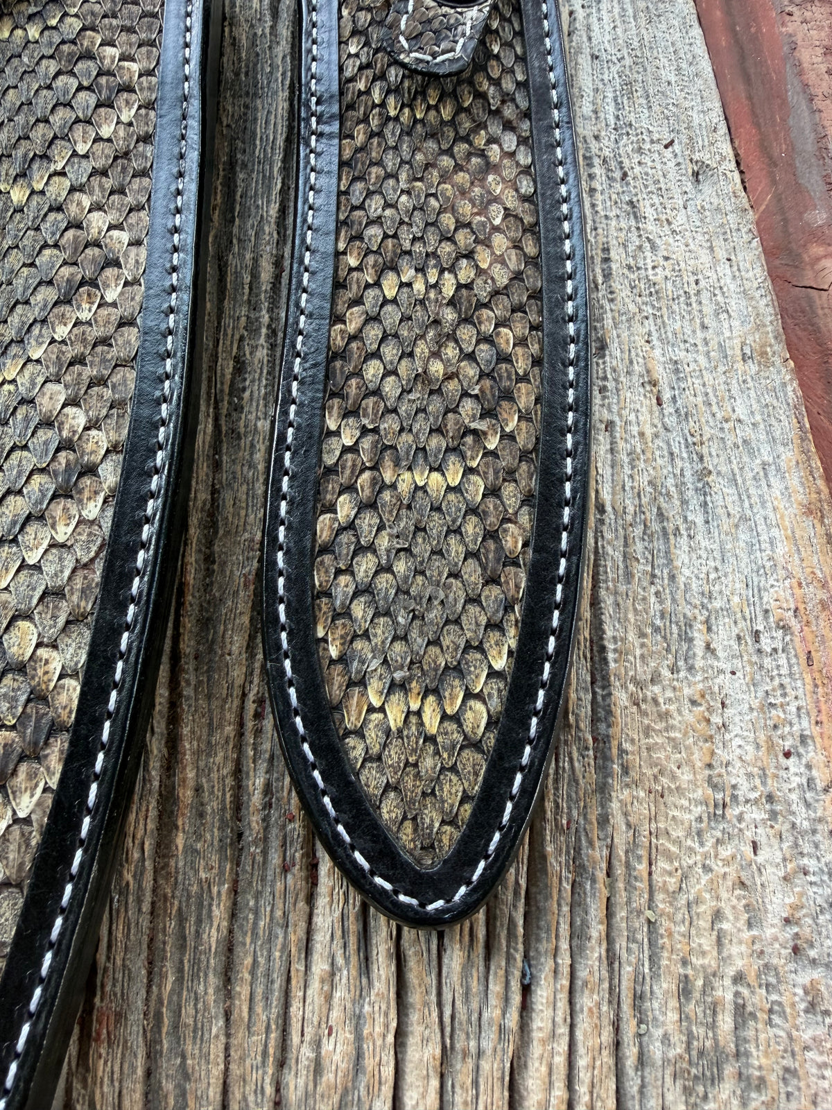 Randall Model Large Sasquatch and Small Sasquatch sheath pair with inlayed Western Diamondback RattleSnake skins from Treeman Sheaths. Very dark skins on brown leather, white deviated stitching and black canteen snaps.