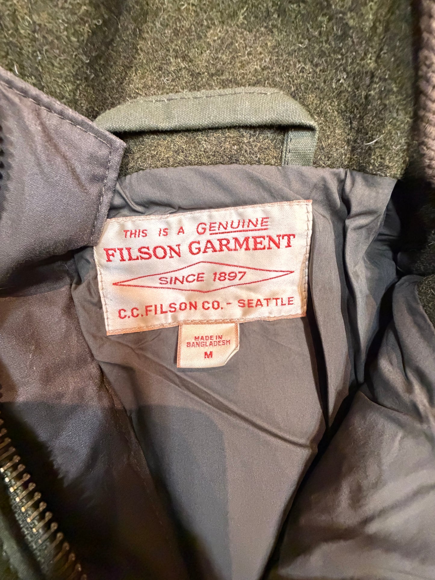 Filson Down Cruiser Parka Otter Green Medium 650 Down Sold Out Mens New with Tags