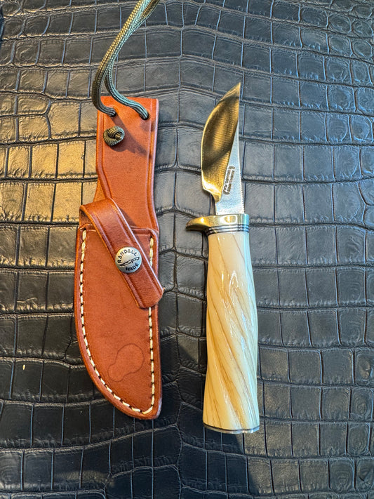 Rare Randall Model 21 in Beautiful Spiraled Narwal, Nickel Silver Hilt and Butt plate.