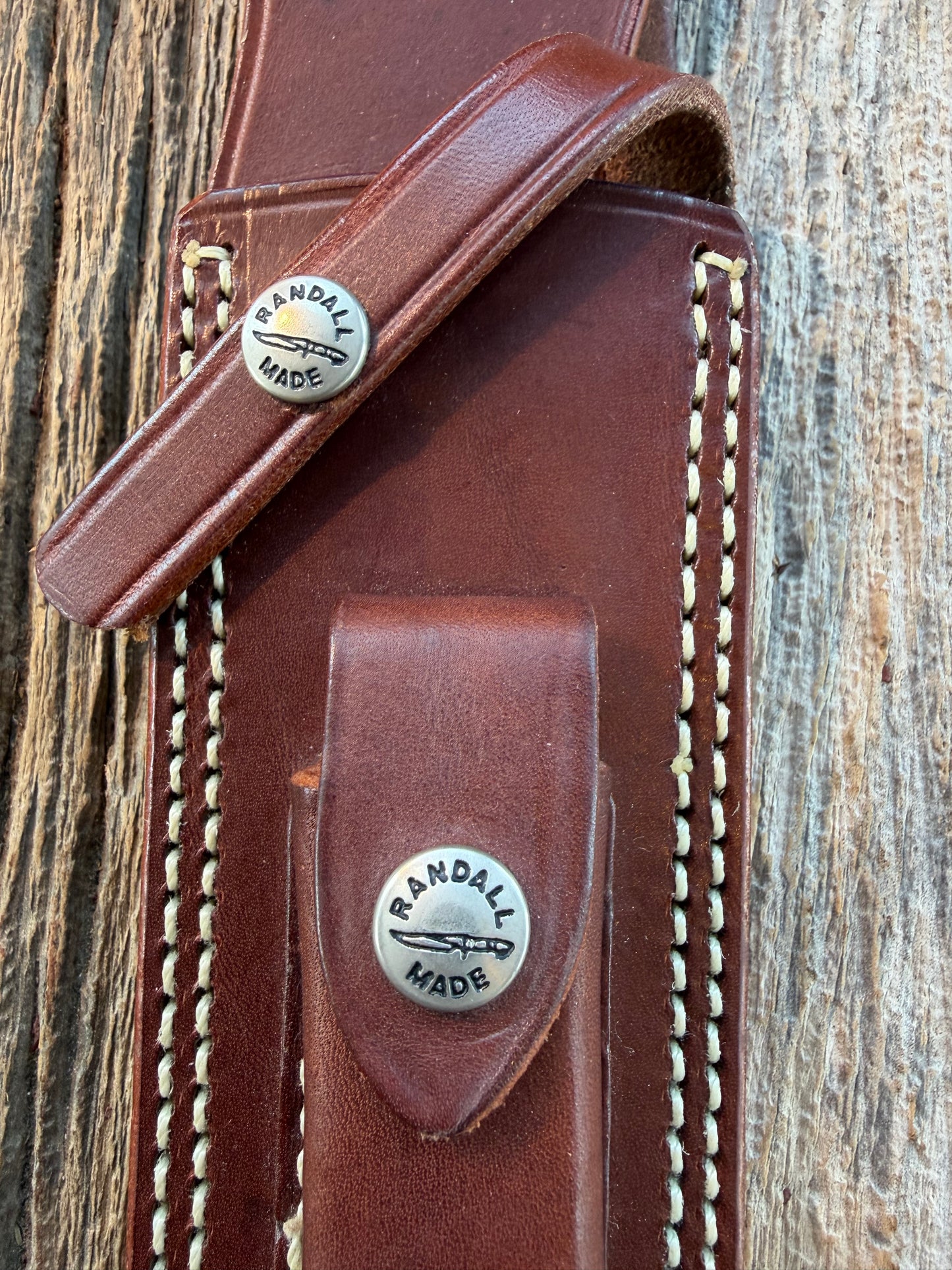 Mint Randall by Gutcher Knife Sheath for a Model 14 or 18-7.5, Randall snaps, double stitched, pouch with stone, lanyards straps as well.