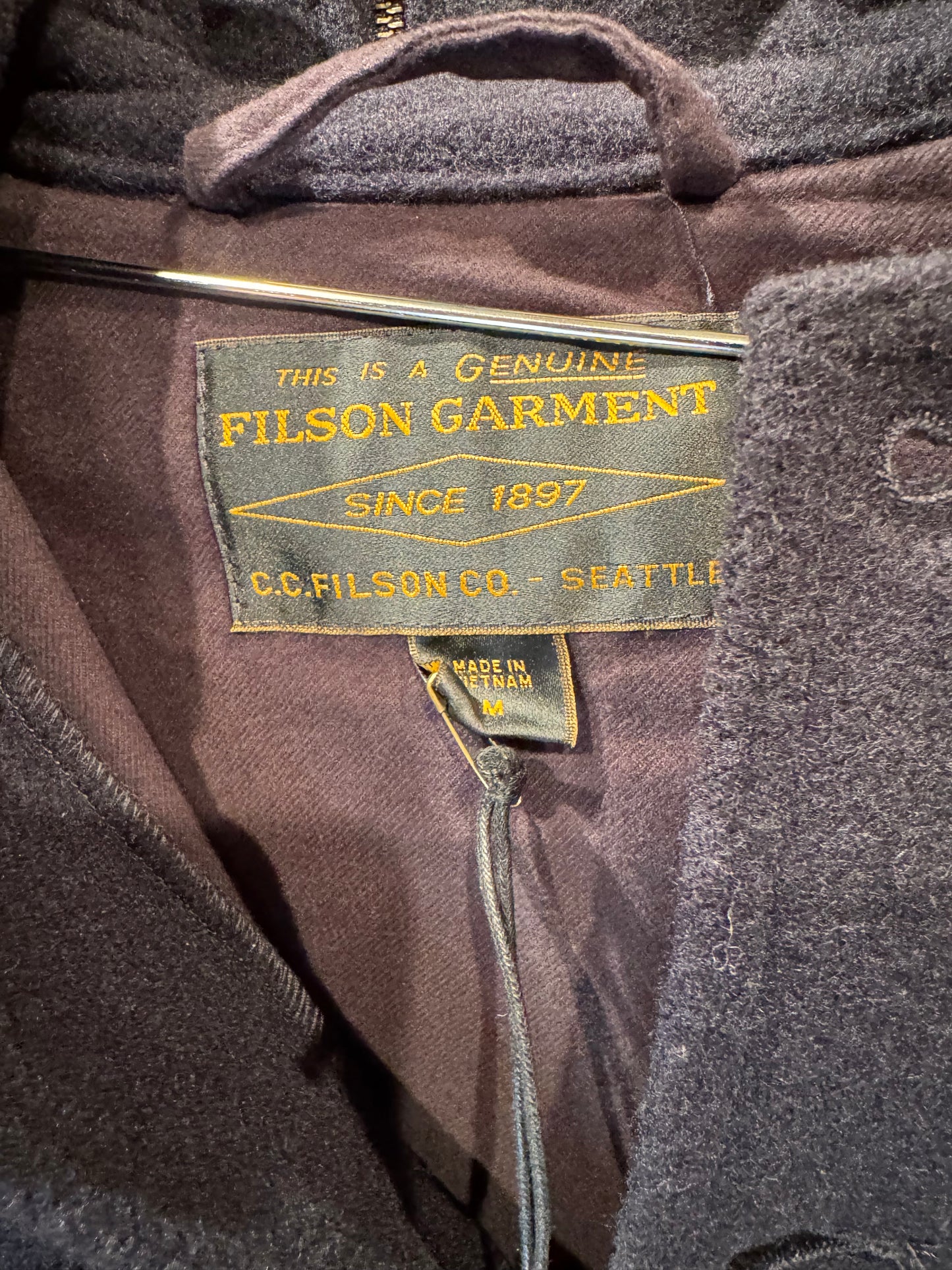 Filson Mackinaw Wool Hooded Cruiser Jacket DARK Navy Size Medium New With Tags 20285030