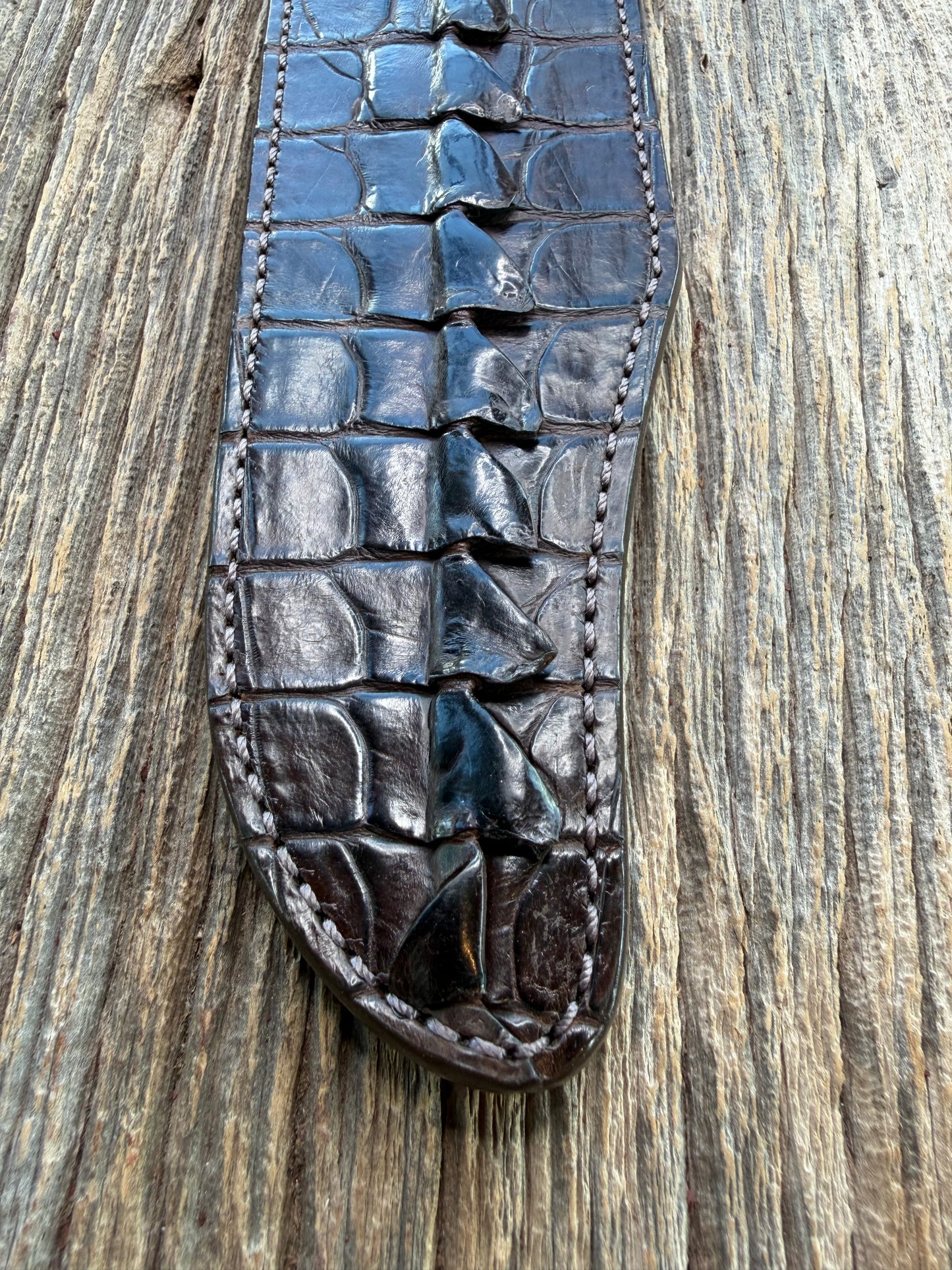 New Randall Model 12-11 Confederate Sheath in Exotic Chocolate Brown Matte Crocodile Tail from Treeman with the newest Black Canteen snap. Killer sheath.