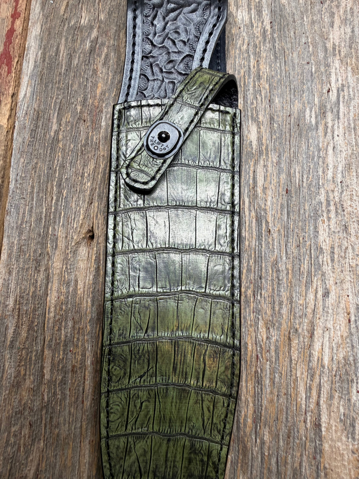 New Randall Model 12-9  Sheath in Exotic Army Green Matte Crocodile from Treeman with the newest Black Canteen snap. Killer sheath.