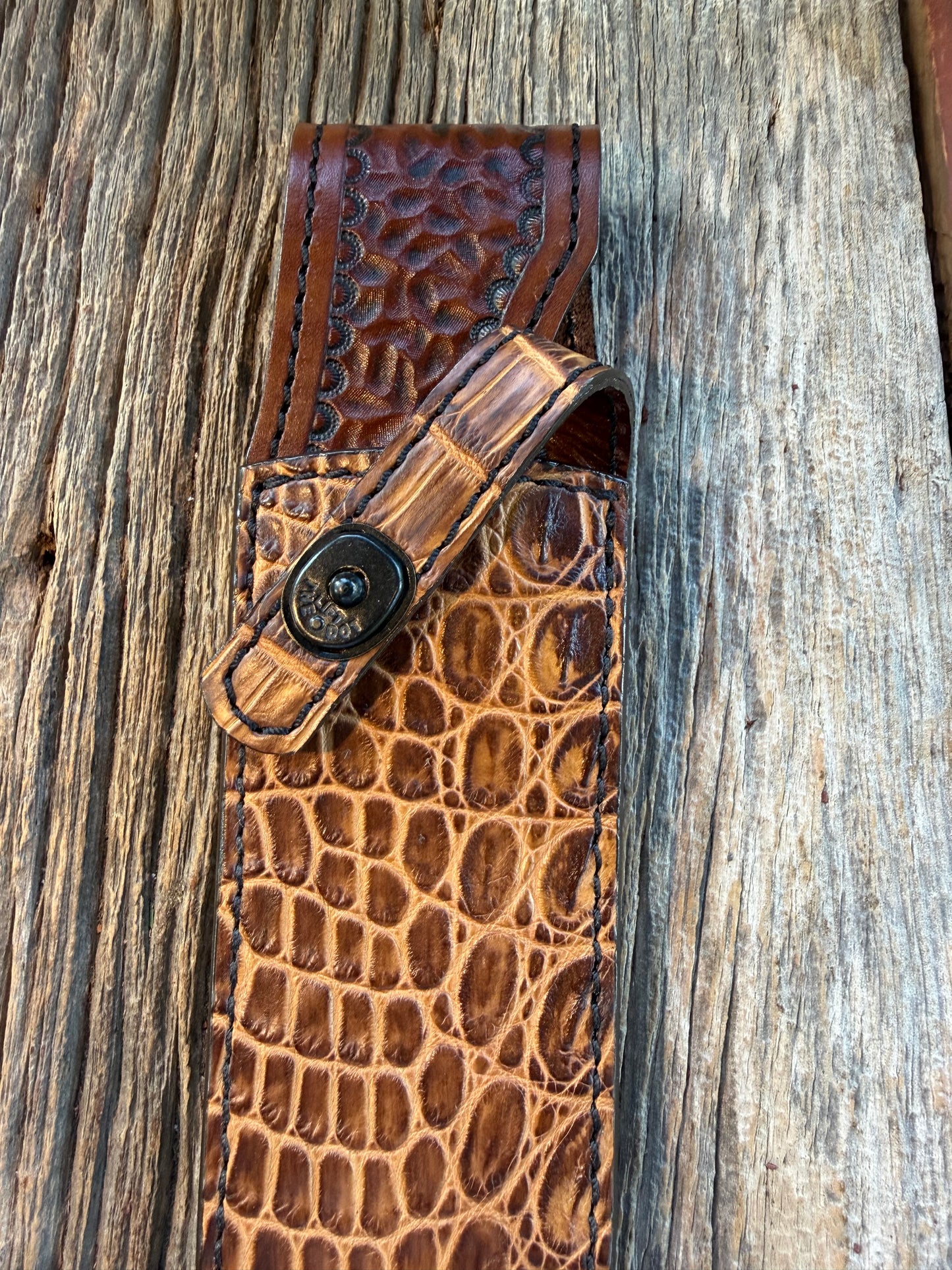 New Randall Model Clinton Special Sheath in Exotic Tan Matte Crocodile from Treeman with the newest Black Canteen snap.