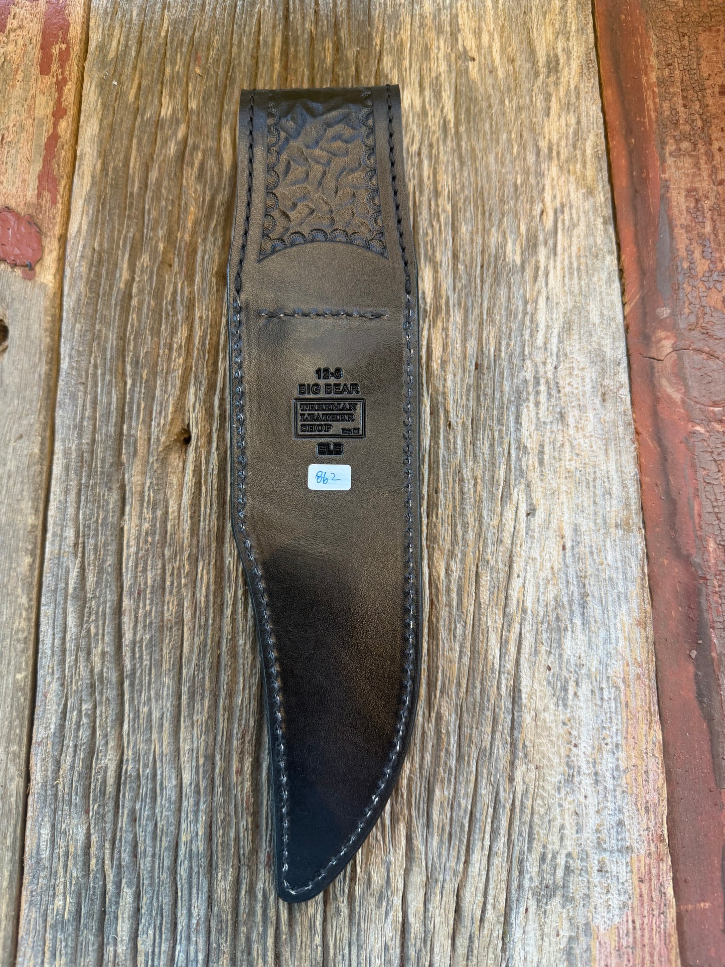 Randall Model 12-8 Sheath in Exotic African Elephant Ear from Treeman Sheaths. Black and Grey pebble texture and the new black Canteen snap, phenomenal.