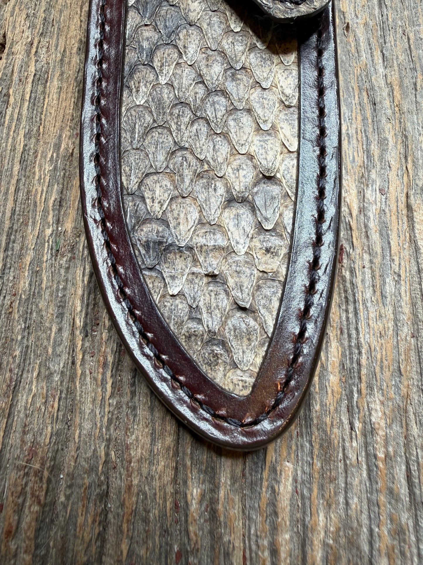 Randall Model 11-5 with Western Diamondback RattleSnake skin from Treeman Sheaths.