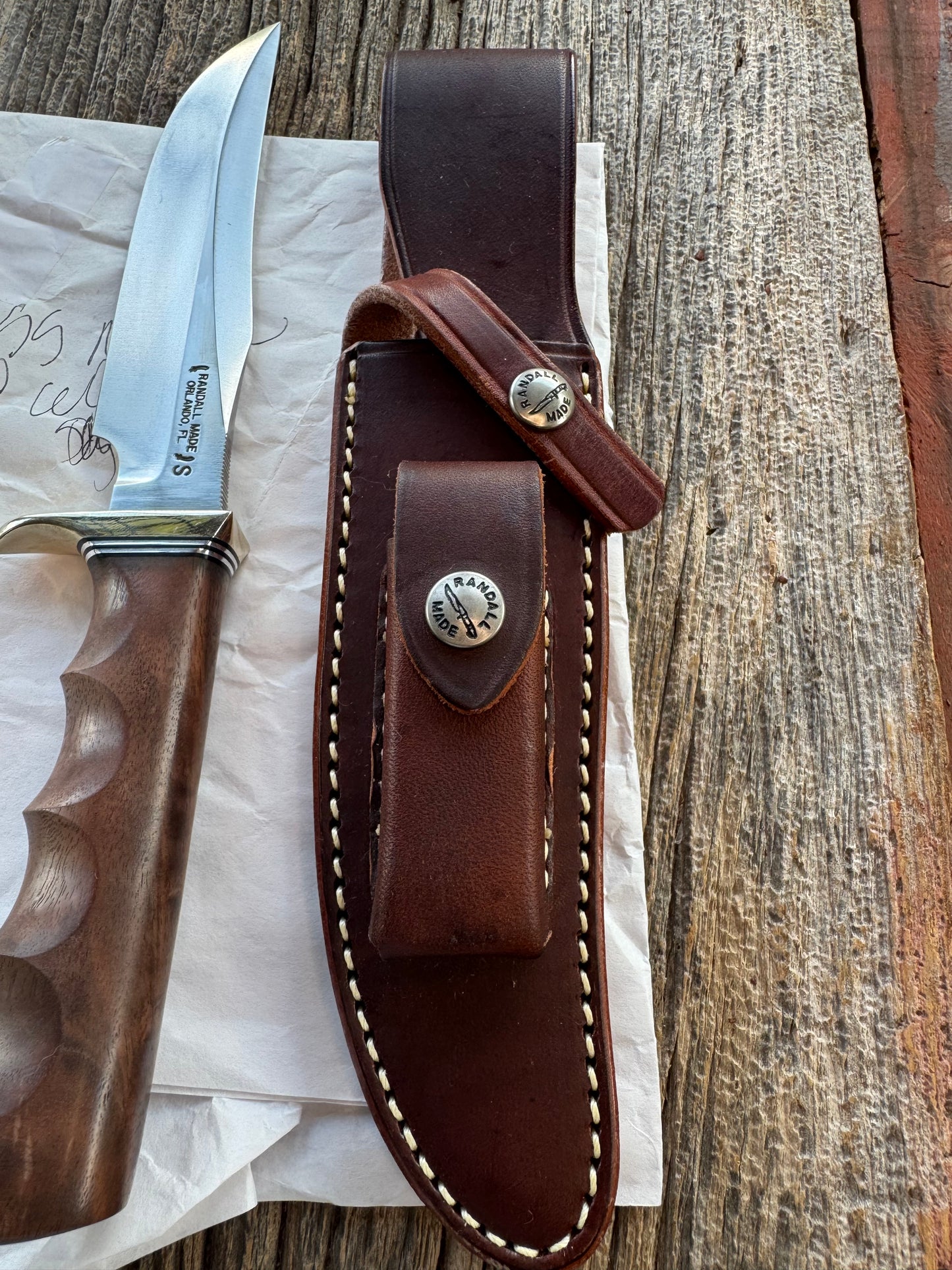 New in Paper Randall Knife Model 12-6 , Thuya wood, NSH , Finger grooves, Stainless