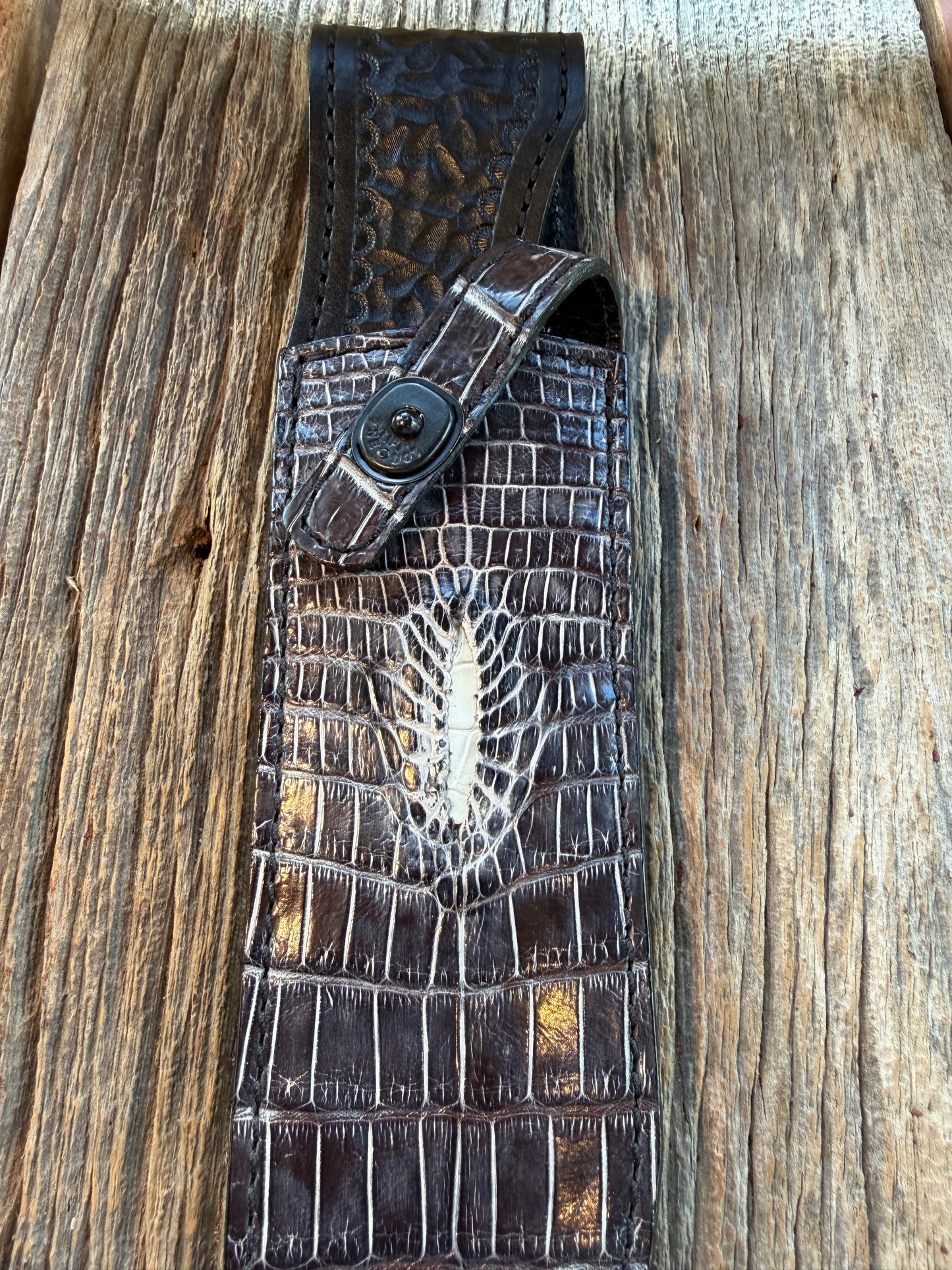 New Randall Model 12-9 Sheath in Exotic Black/Grey Shiny Anus Crocodile from Treeman with the newest Black Canteen snap.