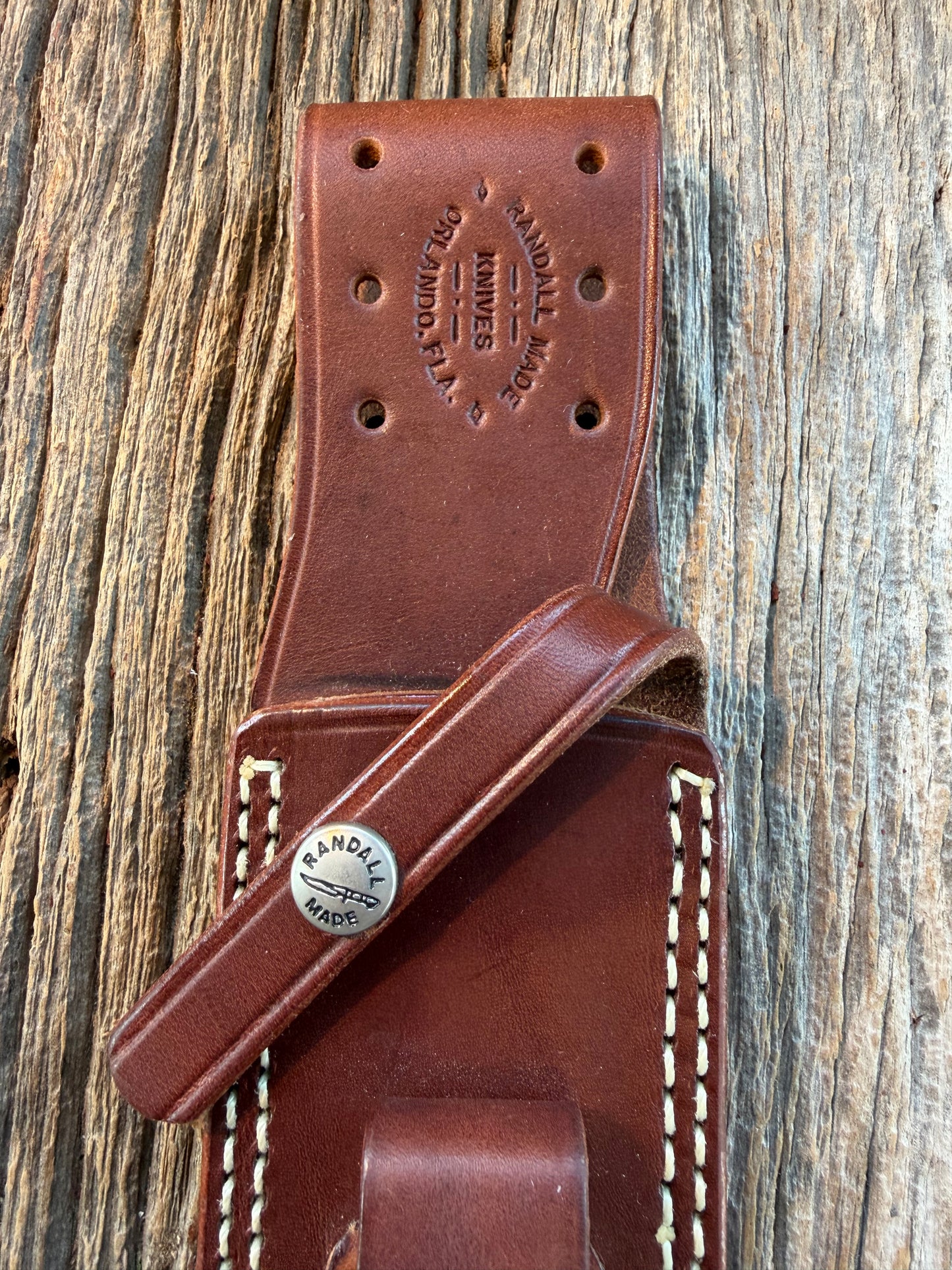 Mint Randall by Gutcher Knife Sheath for a Model 14 or 18-7.5, Randall snaps, double stitched, pouch with stone, lanyards straps as well.