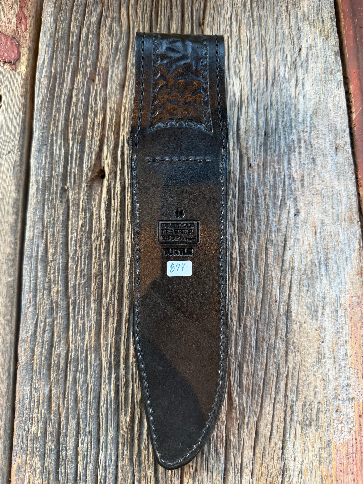 Randall Model 14 in Exotic Black Snapping Turtle Horned/Dragon Tail Sheath from Treeman. New version with a Black Canteen Snap.