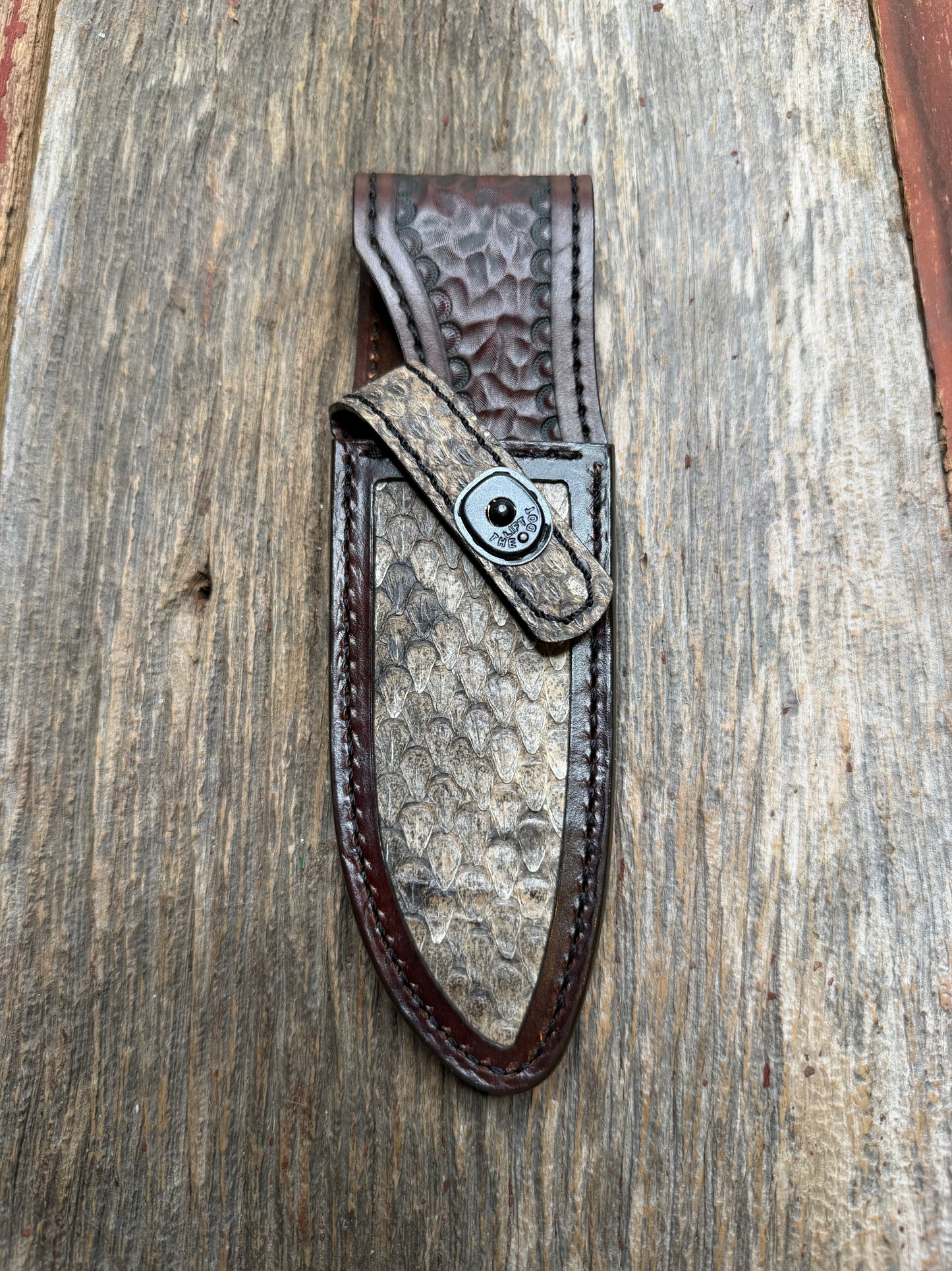 Randall Model 11-5 with Western Diamondback RattleSnake skin from Treeman Sheaths.