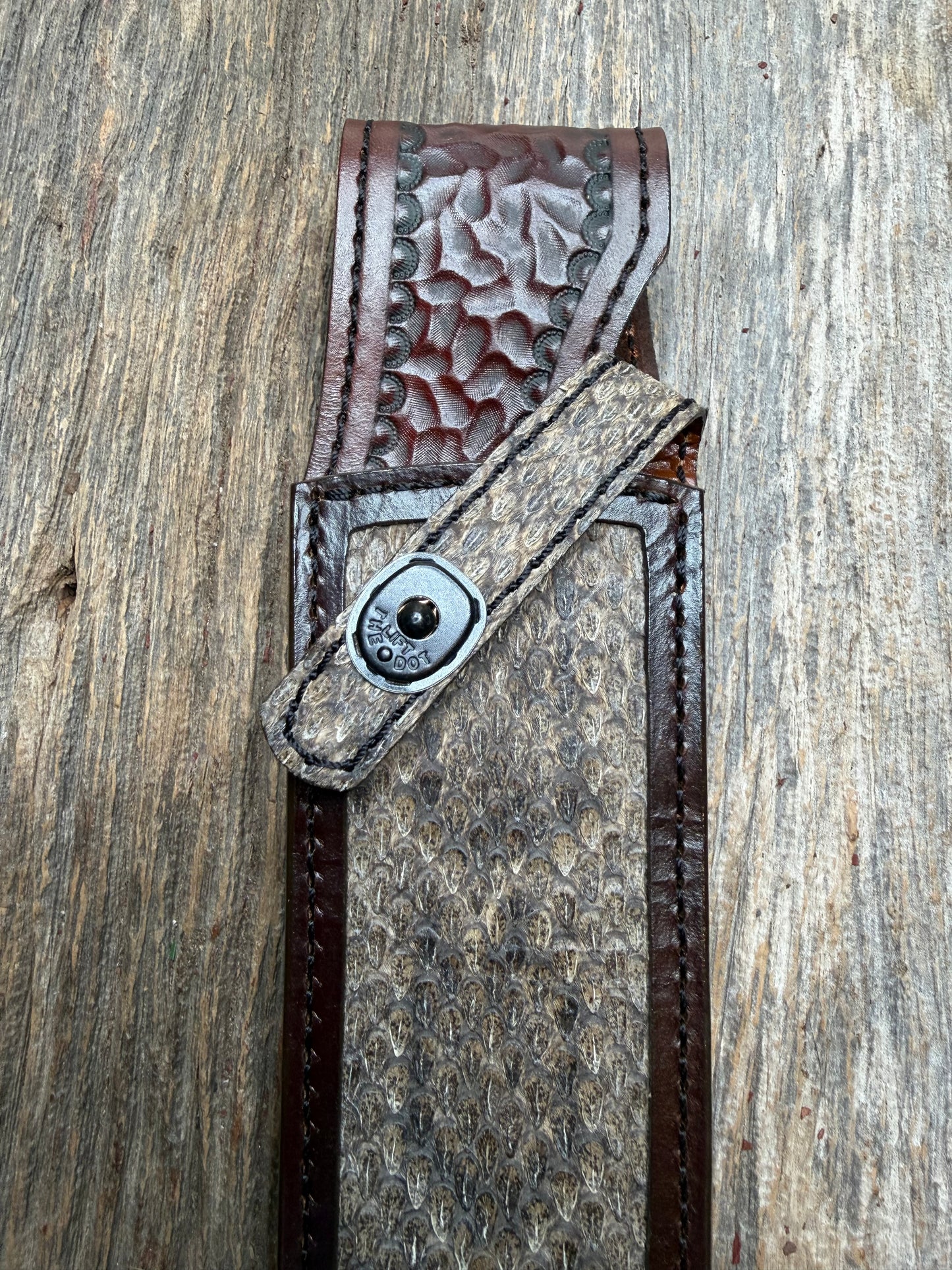 Randall Model Clinton Dealer Special with Exotic Prairie RattleSnake skin from Treeman Sheaths.