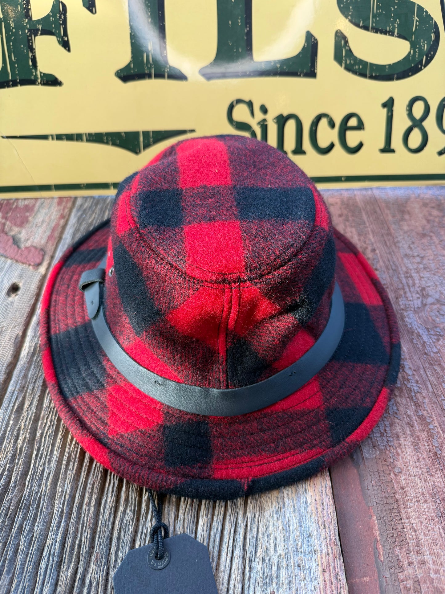 Filson Wool Packer Hat Large Red/Black Buffalo Mens NEW Fedora Made USA